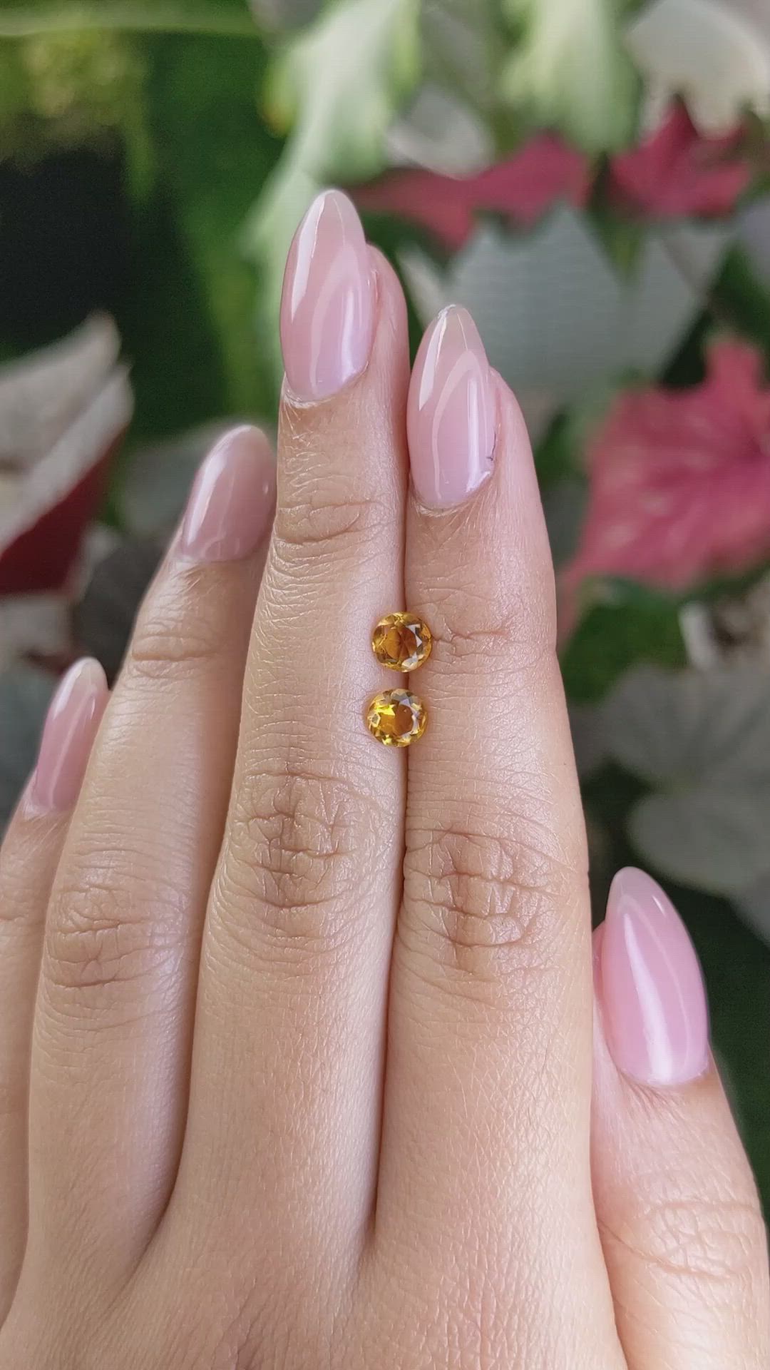 0.86&nbsp;Ct.Tw.Total Carat Weight Yellowish Orange Madeira Citrine Pair from Brazil Size Video
