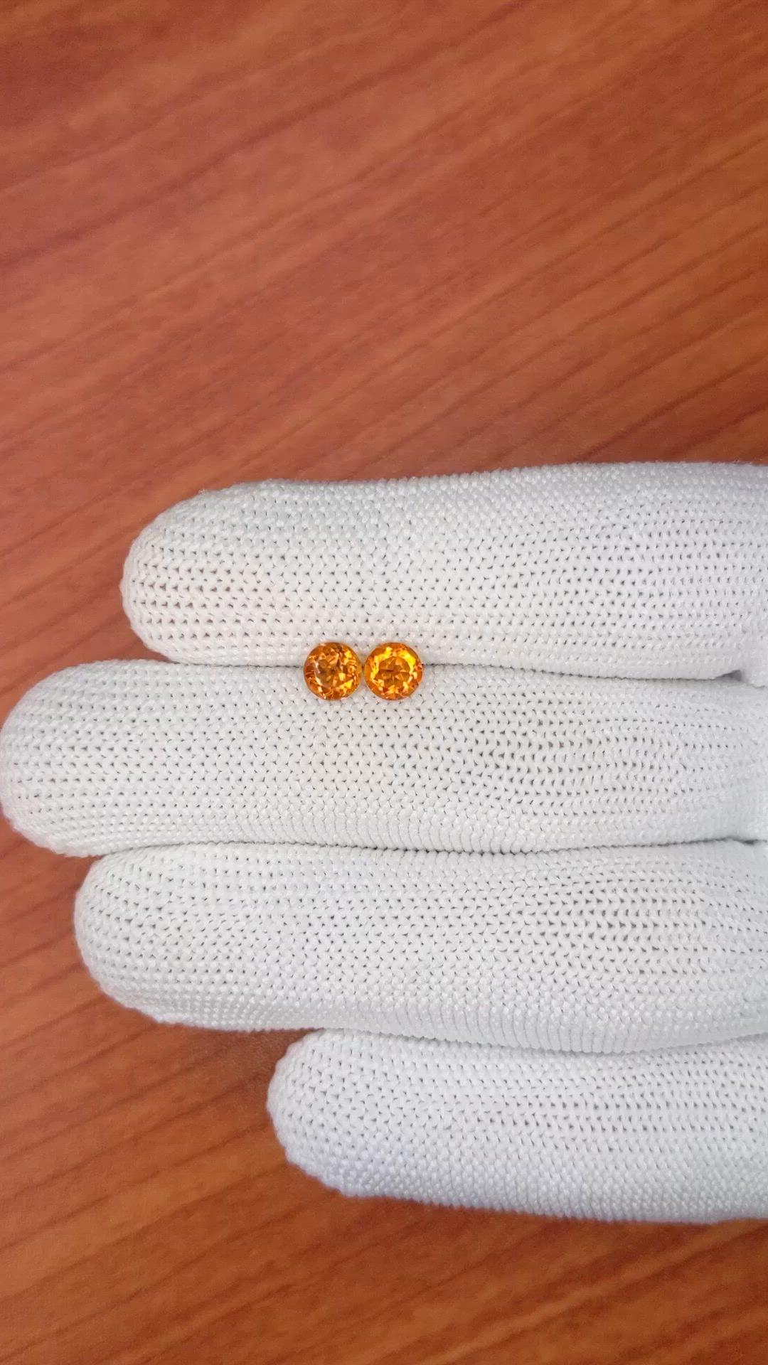 0.90&nbsp;Ct.Tw.Total Carat Weight Yellowish Orange Madeira Citrine Pair from Brazil Size Video