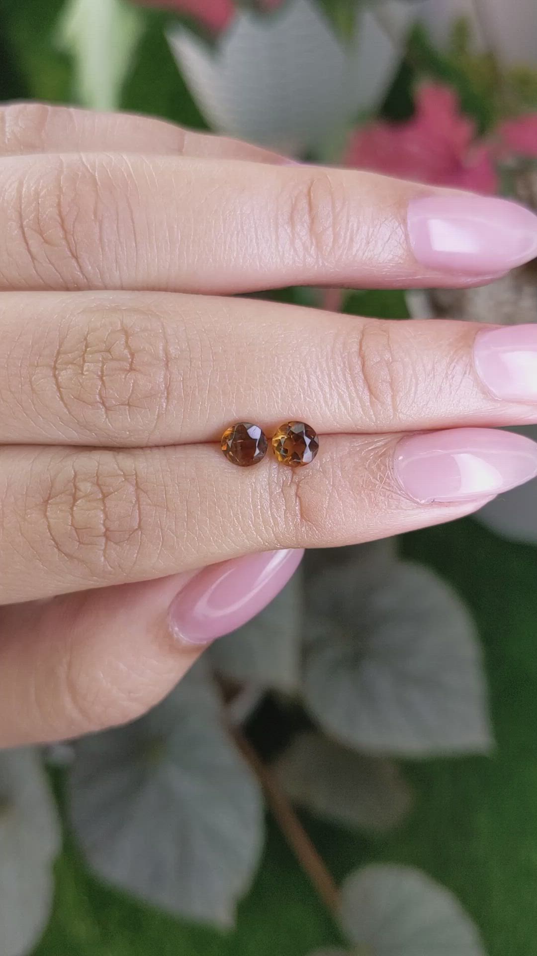 0.92&nbsp;Ct.Tw.Total Carat Weight Brownish Orange Madeira Citrine Pair from Brazil Size Video