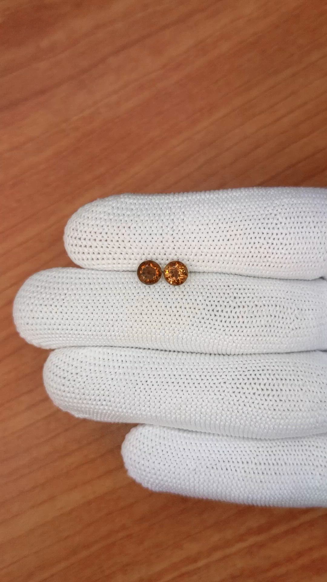 0.92&nbsp;Ct.Tw.Total Carat Weight Brownish Orange Madeira Citrine Pair from Brazil Size Video