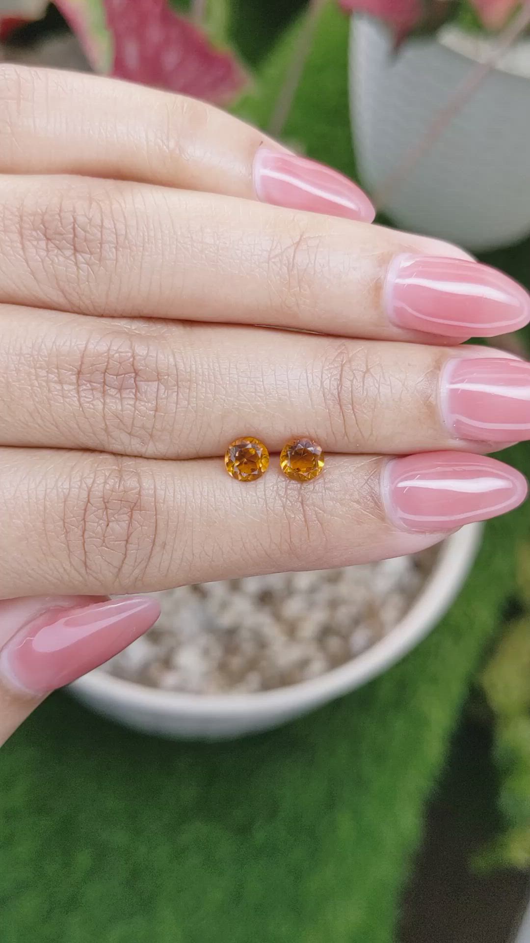 0.93&nbsp;Ct.Tw.Total Carat Weight Yellowish Orange Madeira Citrine Pair from Brazil Size Video