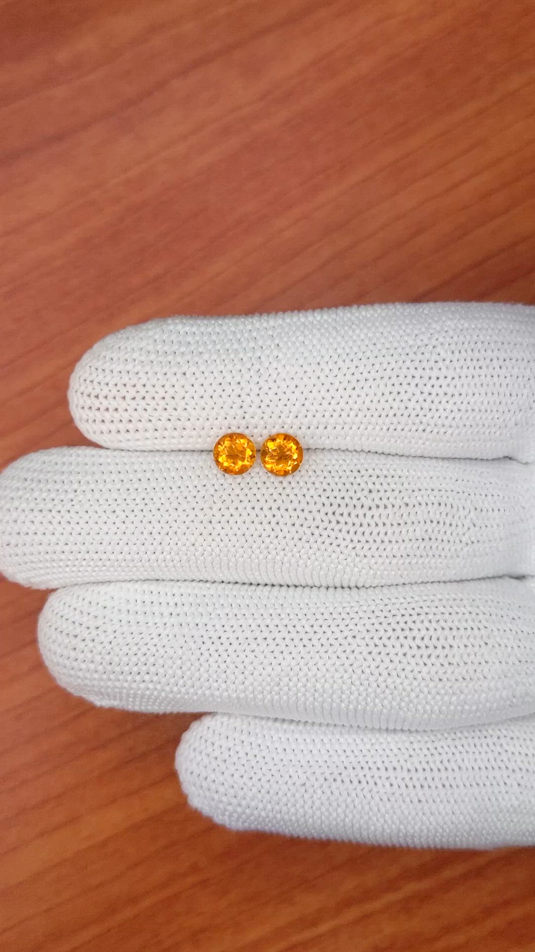 0.90&nbsp;Ct.Tw.Total Carat Weight Yellowish Orange Madeira Citrine Pair from Brazil Size Video