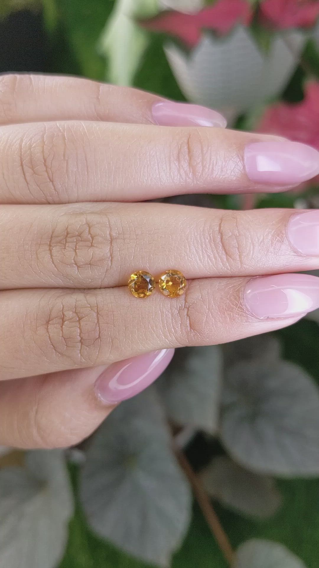 0.97&nbsp;Ct.Tw.Total Carat Weight Orangish Yellow Madeira Citrine Pair from Brazil Size Video
