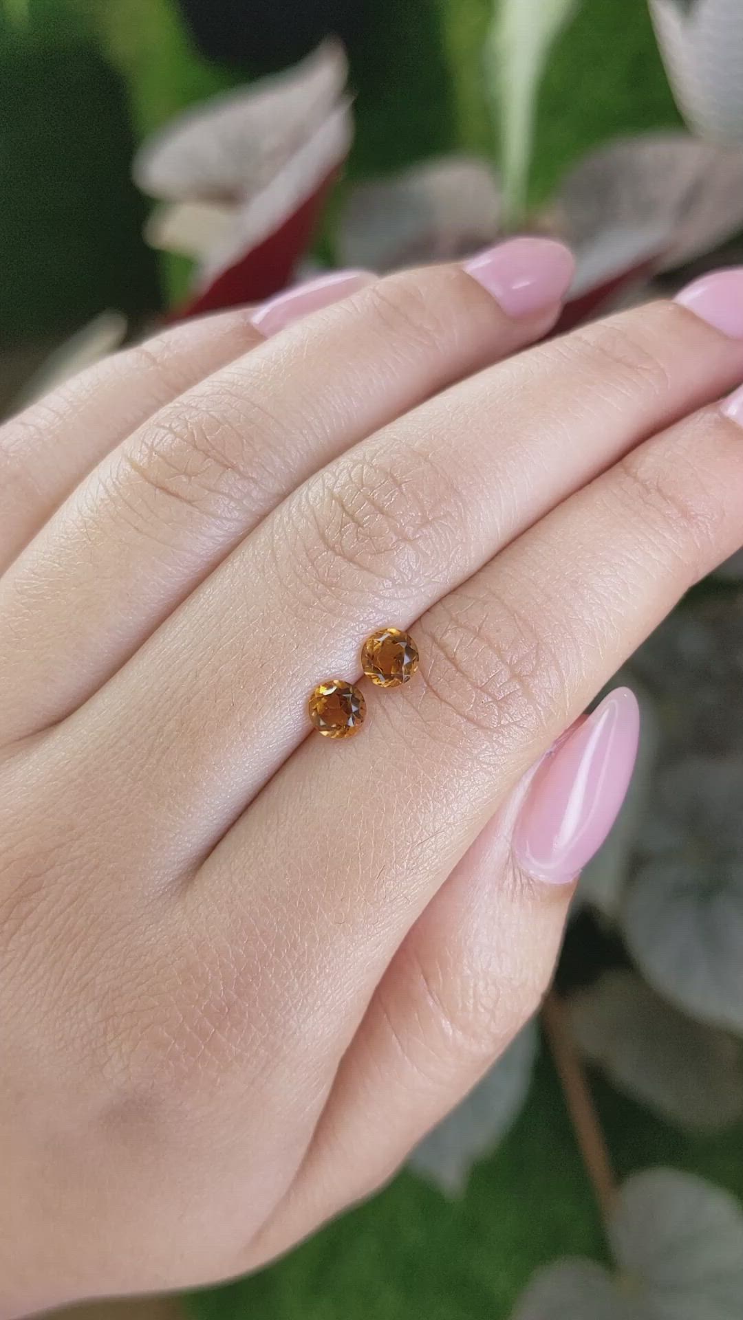 0.92&nbsp;Ct.Tw.Total Carat Weight Yellowish Orange Madeira Citrine Pair from Brazil Size Video