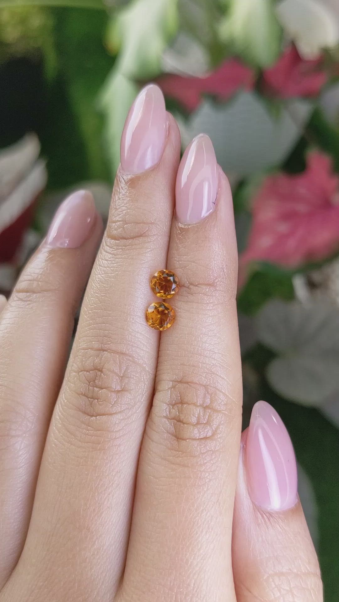 0.91&nbsp;Ct.Tw.Total Carat Weight Yellowish Orange Madeira Citrine Pair from Brazil Size Video