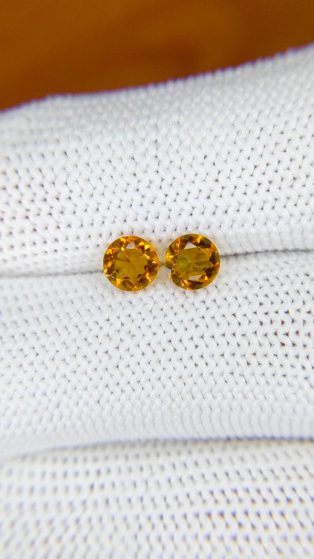 0.79&nbsp;Ct.Tw.Total Carat Weight Yellowish Orange Madeira Citrine Pair from Brazil Size Video