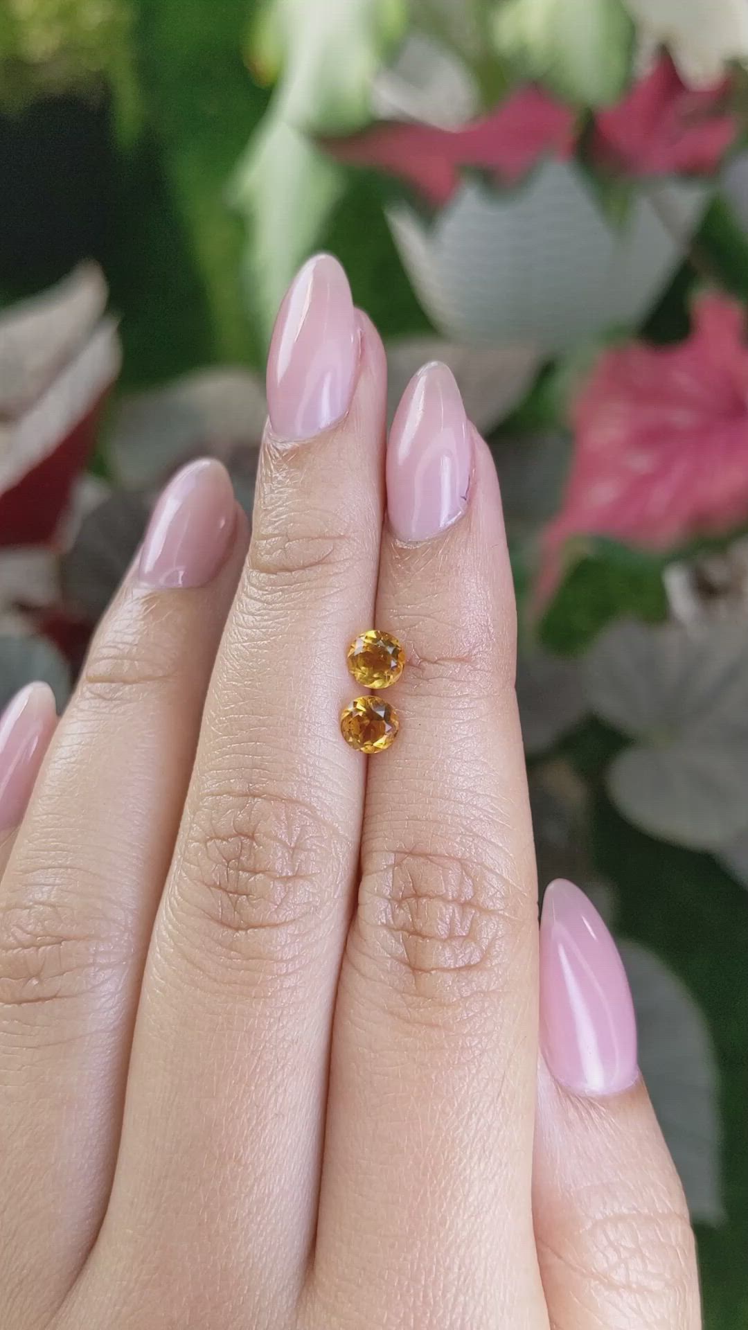 0.94&nbsp;Ct.Tw.Total Carat Weight Yellowish Orange Madeira Citrine Pair from Brazil Size Video