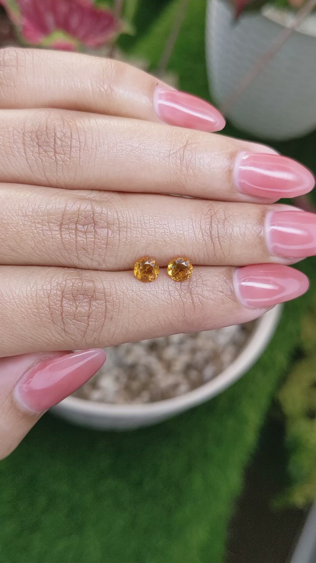 0.87&nbsp;Ct.Tw.Total Carat Weight Yellowish Orange Madeira Citrine Pair from Brazil Size Video