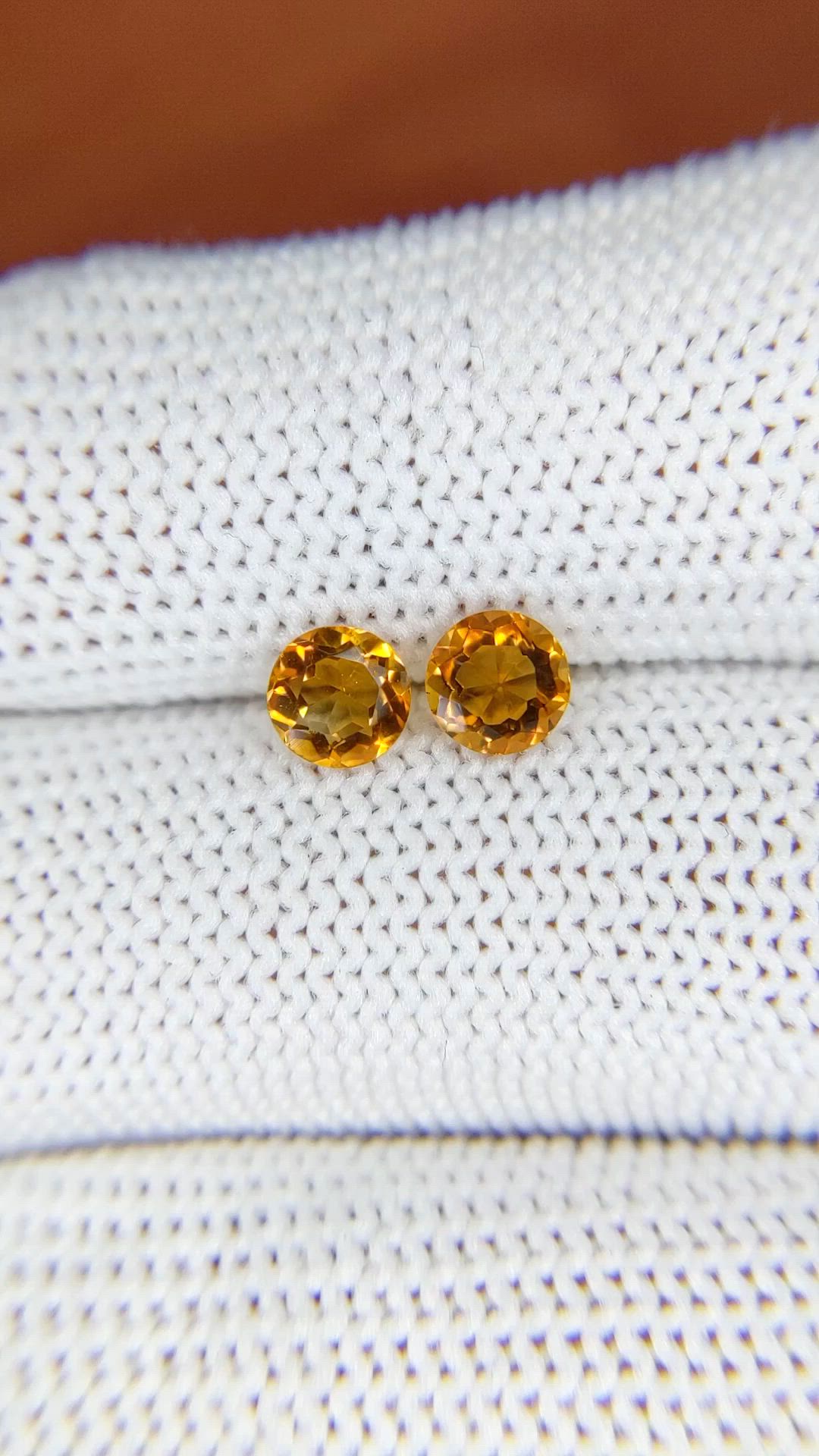0.86&nbsp;Ct.Tw.Total Carat Weight Yellowish Orange Madeira Citrine Pair from Brazil Size Video
