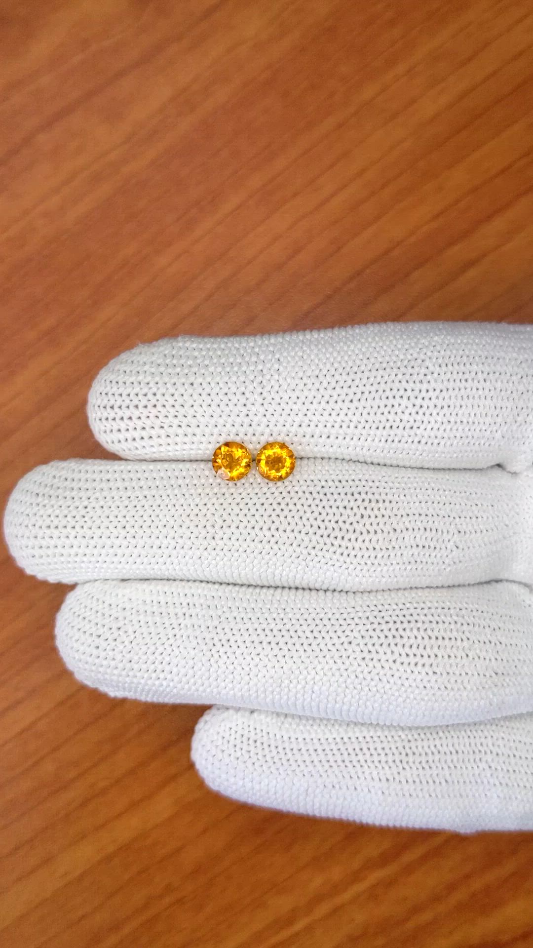 0.90&nbsp;Ct.Tw.Total Carat Weight Yellowish Orange Madeira Citrine Pair from Brazil Size Video