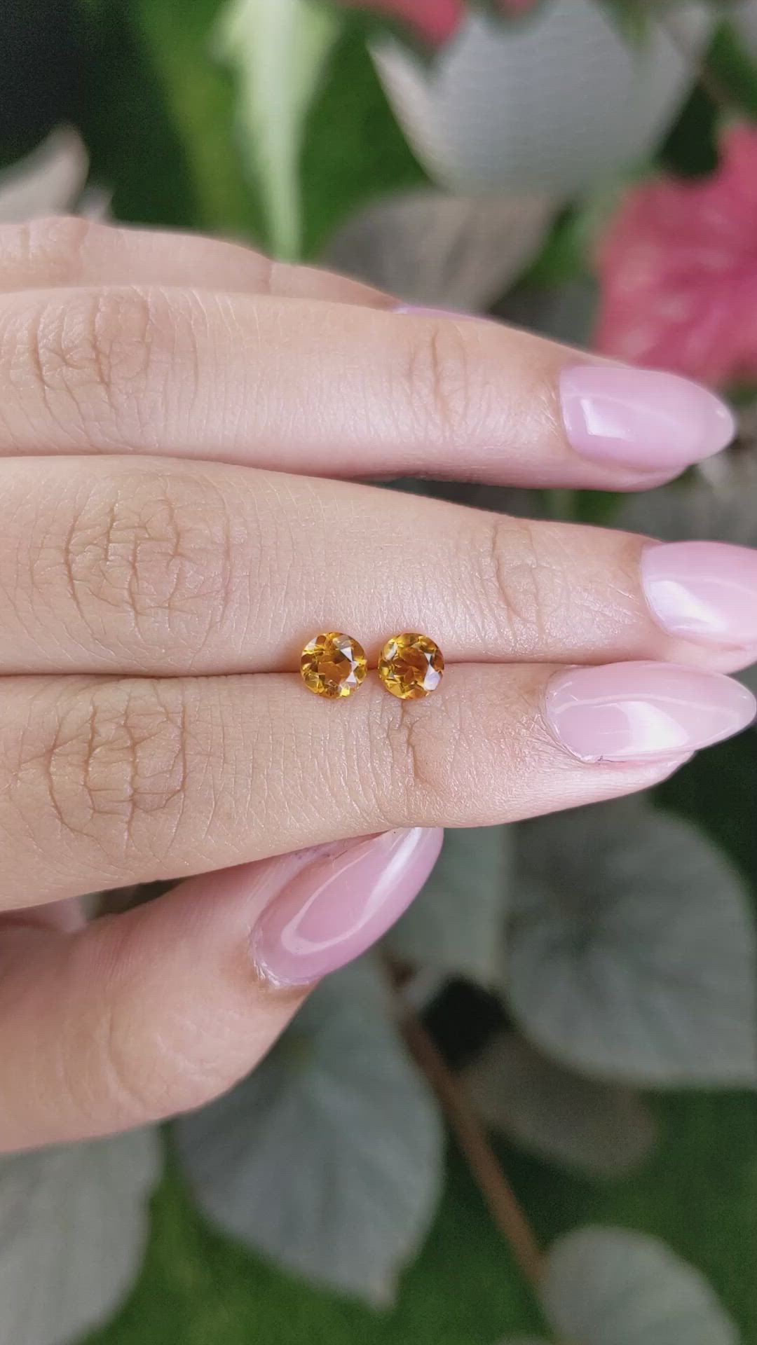 0.90&nbsp;Ct.Tw.Total Carat Weight Yellowish Orange Madeira Citrine Pair from Brazil Size Video