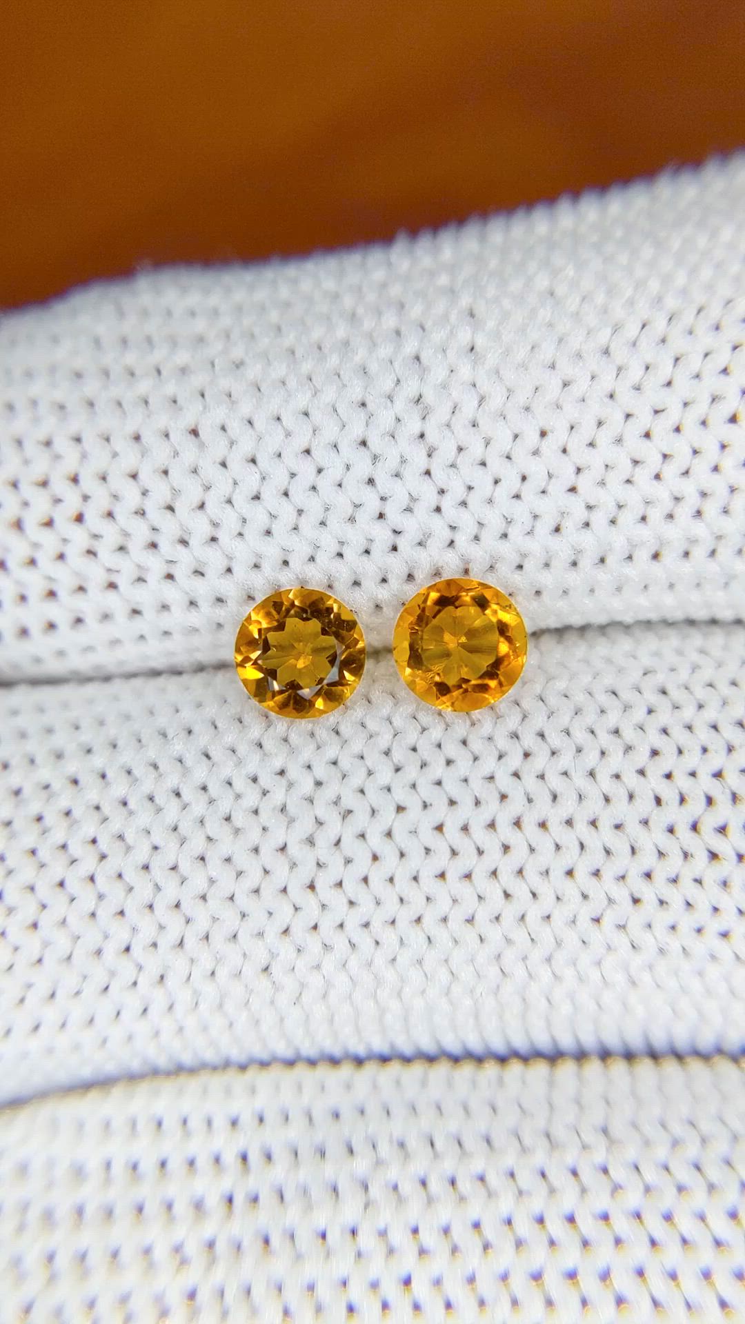 0.87&nbsp;Ct.Tw.Total Carat Weight Yellowish Orange Madeira Citrine Pair from Brazil Size Video