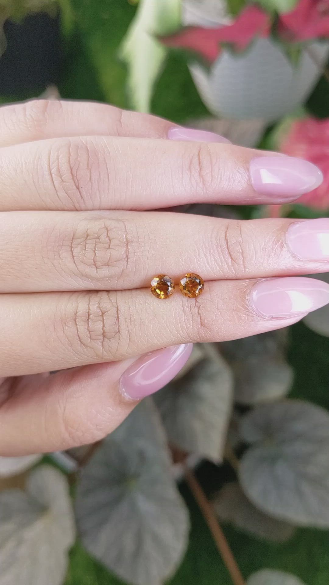 0.95&nbsp;Ct.Tw.Total Carat Weight Orange Madeira Citrine Pair from Brazil Size Video