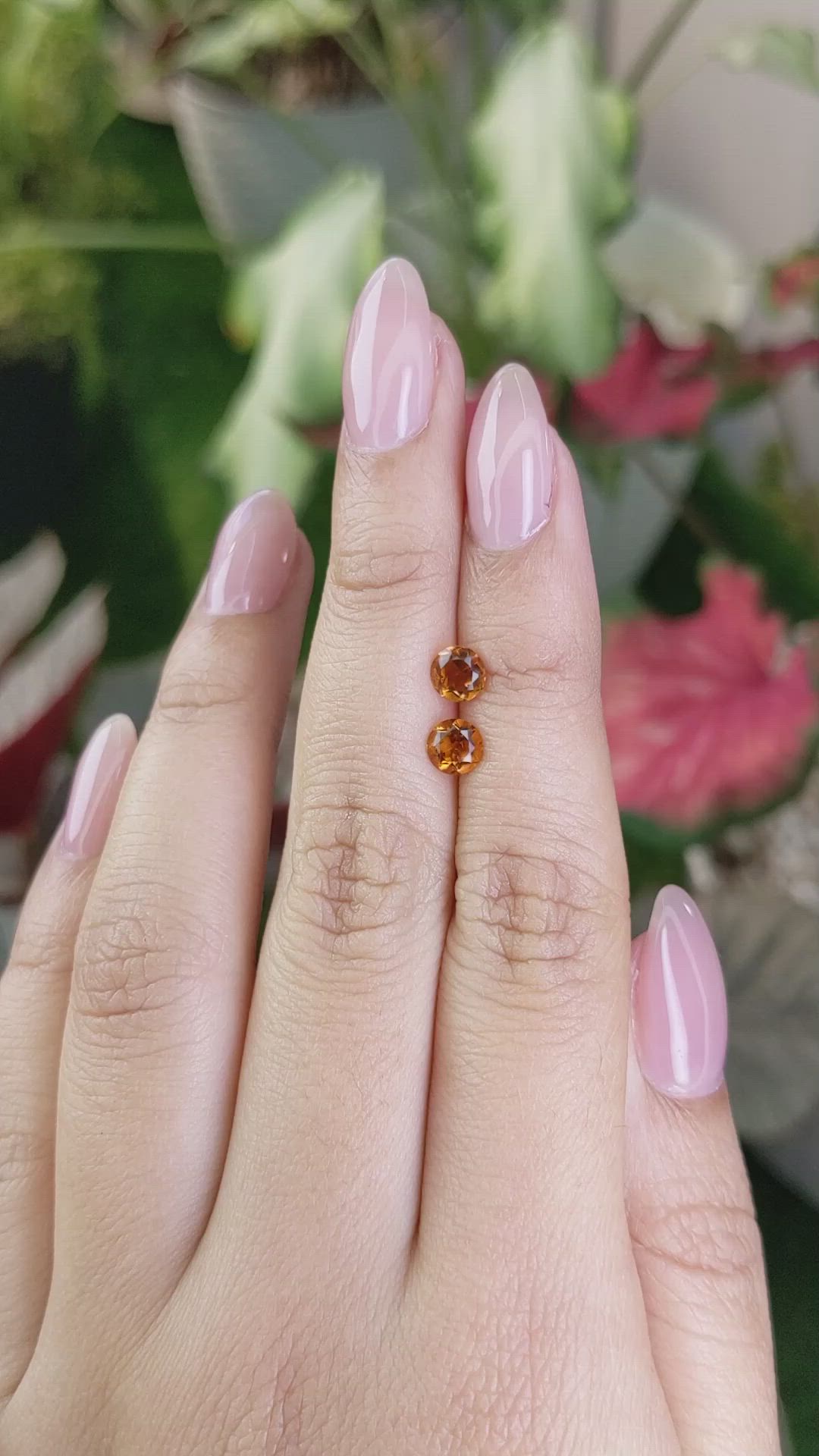 0.95&nbsp;Ct.Tw.Total Carat Weight Orange Madeira Citrine Pair from Brazil Size Video