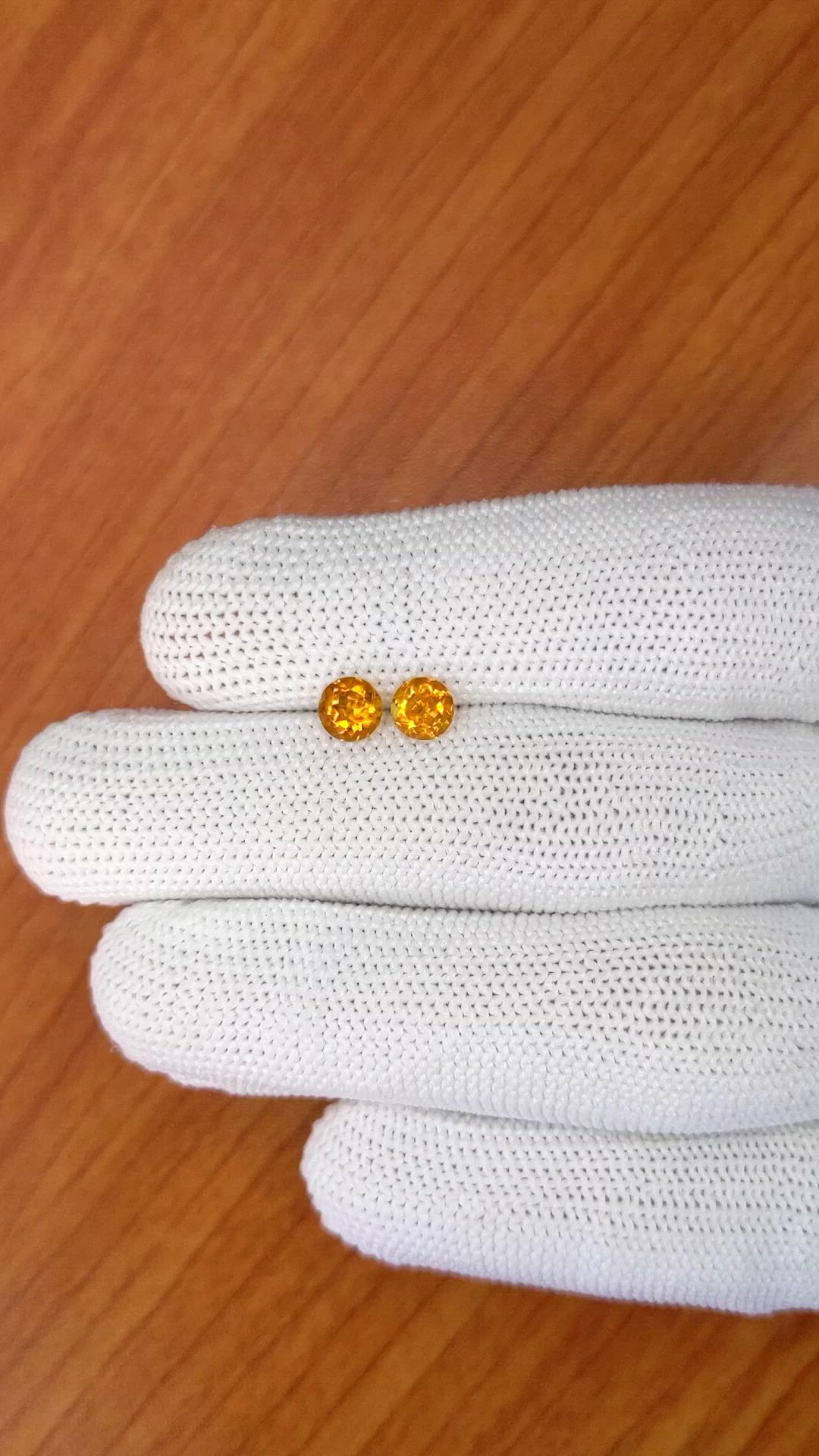 0.97&nbsp;Ct.Tw.Total Carat Weight Yellowish Orange Madeira Citrine Pair from Brazil Size Video