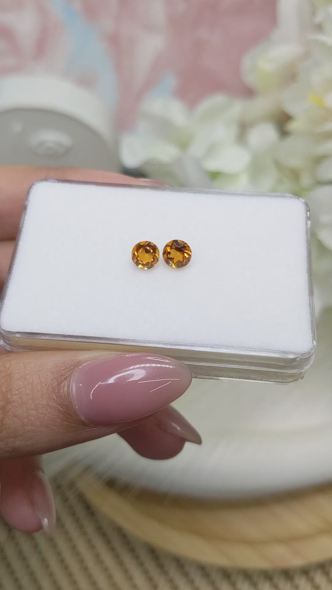 0.97&nbsp;Ct.Tw.Total Carat Weight Yellowish Orange Madeira Citrine Pair from Brazil Size Video