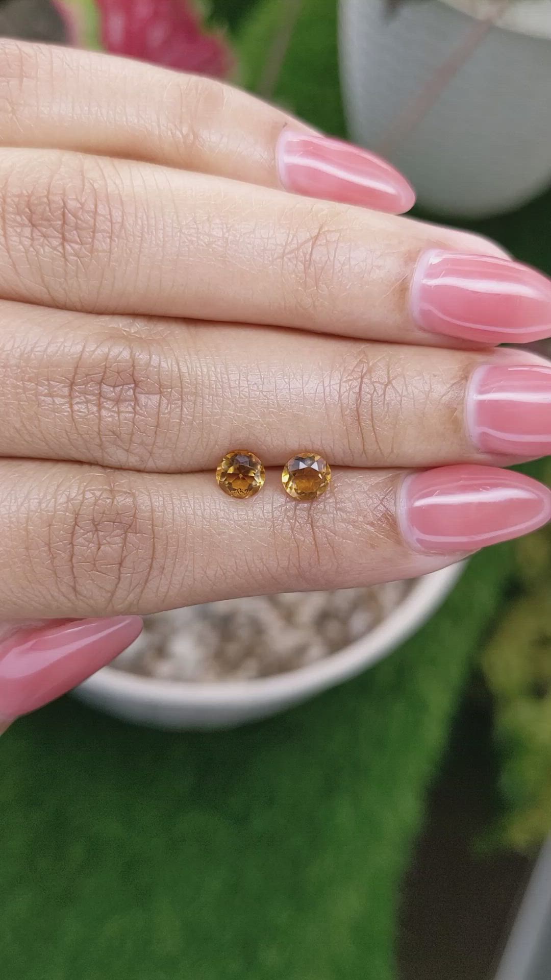 0.91&nbsp;Ct.Tw.Total Carat Weight Yellowish Orange Madeira Citrine Pair from Brazil Size Video