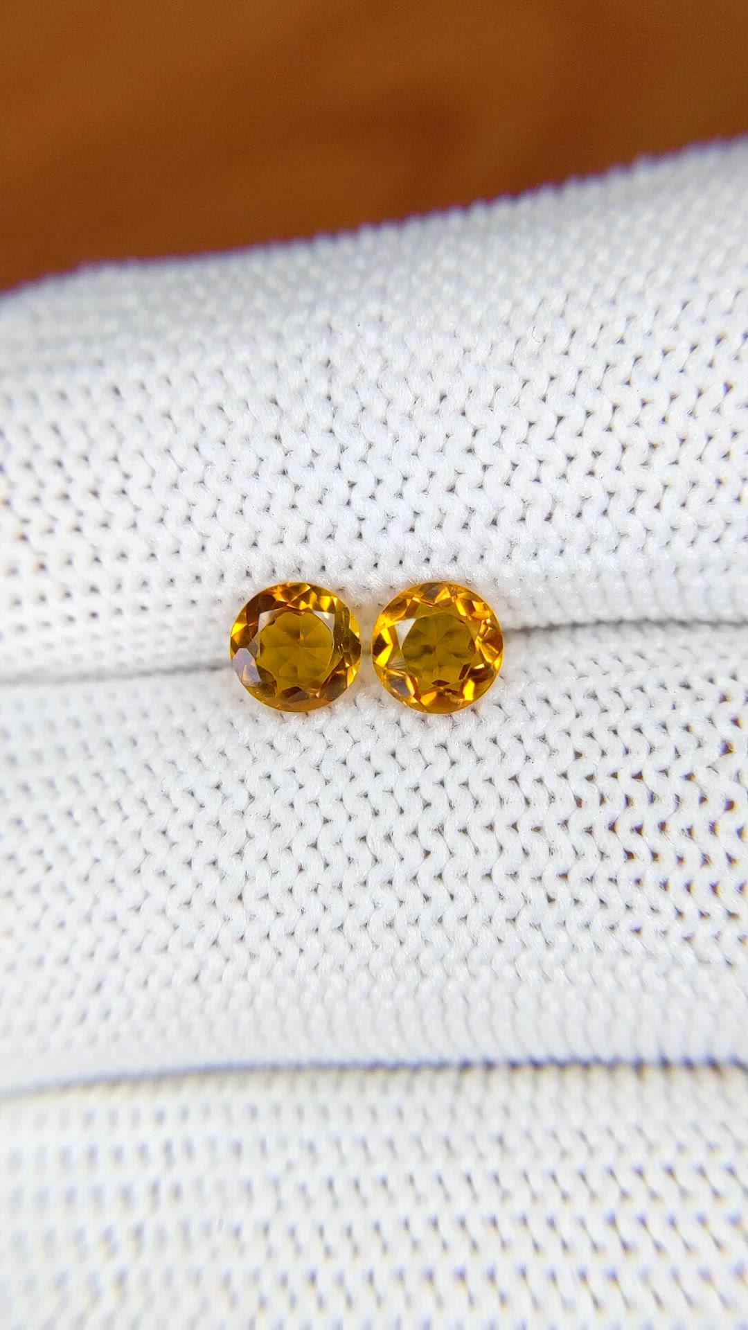 0.80&nbsp;Ct.Tw.Total Carat Weight Orange Madeira Citrine Pair from Brazil Size Video