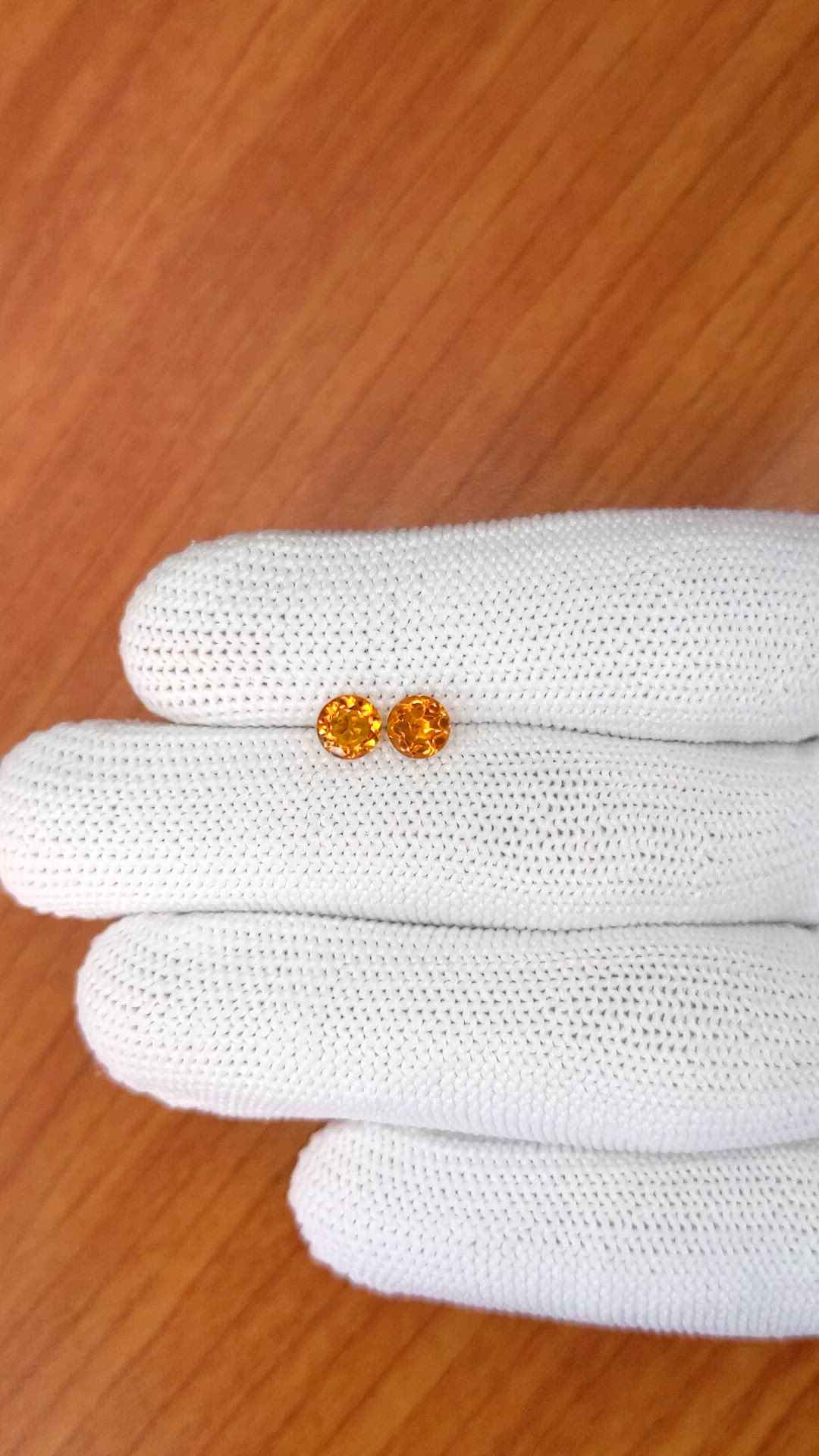 0.88&nbsp;Ct.Tw.Total Carat Weight Reddish Orange Madeira Citrine Pair from Brazil Size Video