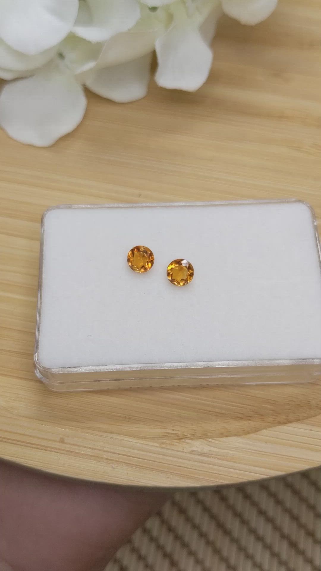 0.80&nbsp;Ct.Tw.Total Carat Weight Orange Madeira Citrine Pair from Brazil Size Video
