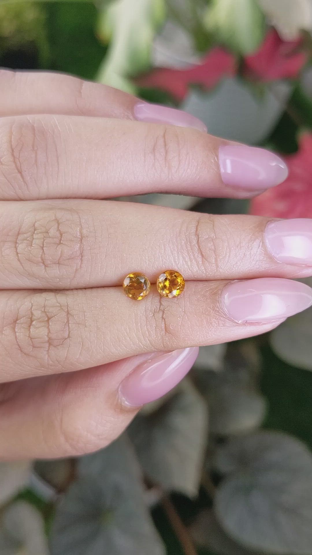 0.86&nbsp;Ct.Tw.Total Carat Weight Yellowish Orange Madeira Citrine Pair from Brazil Size Video