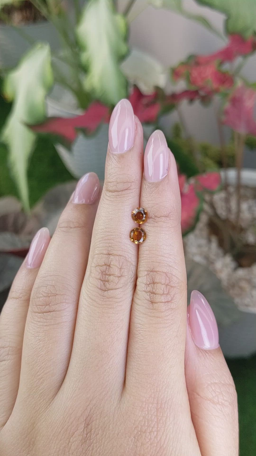0.85&nbsp;Ct.Tw.Total Carat Weight Orange Madeira Citrine Pair from Brazil Size Video