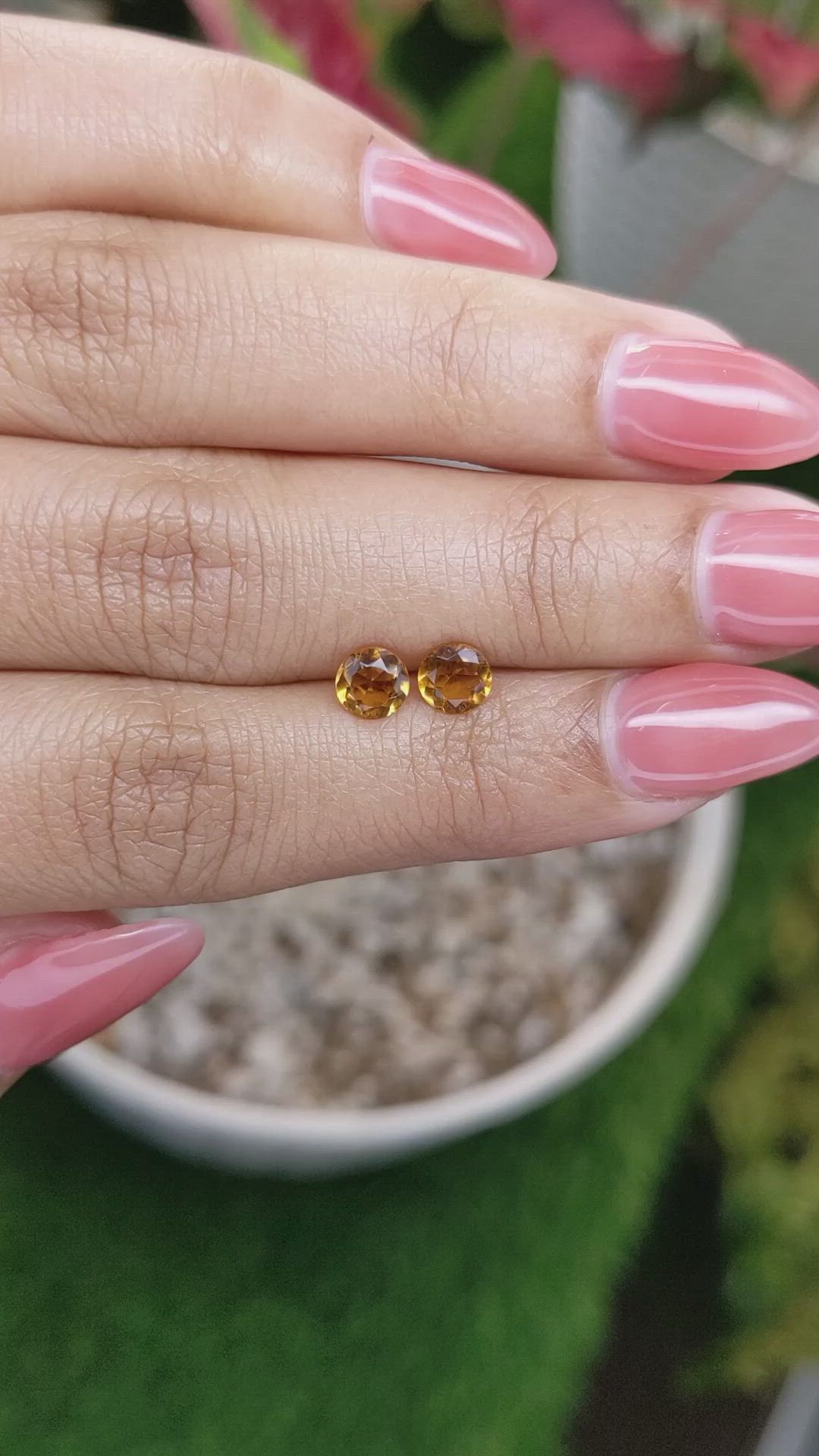 0.82&nbsp;Ct.Tw.Total Carat Weight Orangish Yellow Madeira Citrine Pair from Brazil Size Video