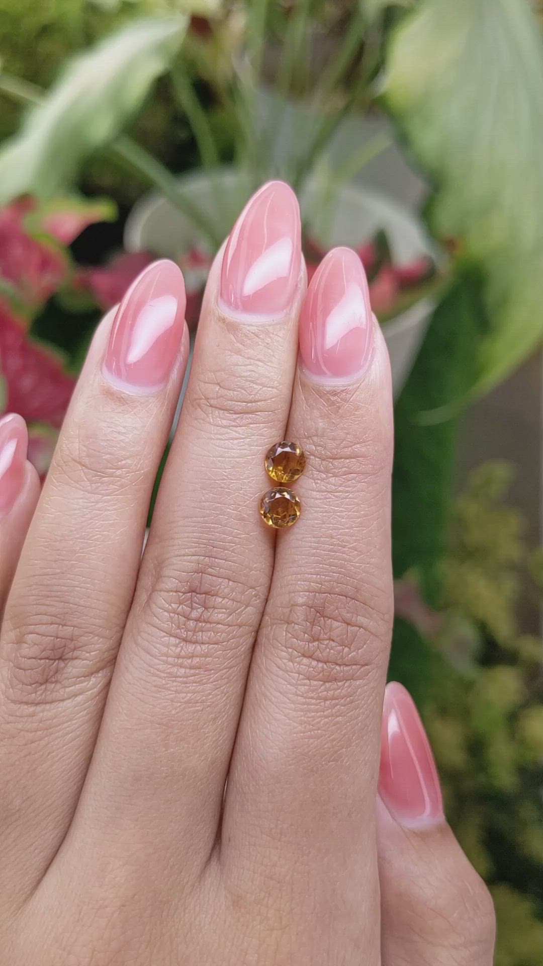 0.82&nbsp;Ct.Tw.Total Carat Weight Orangish Yellow Madeira Citrine Pair from Brazil Size Video