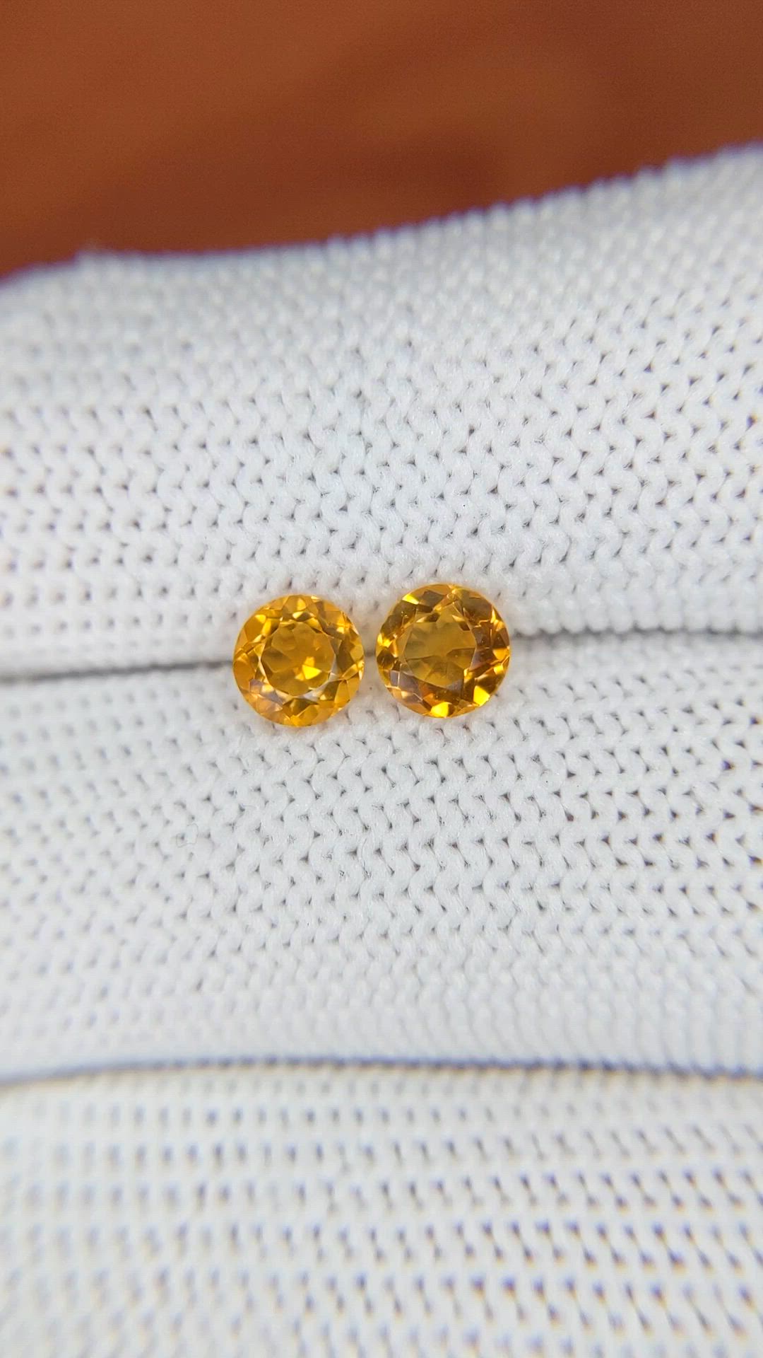 0.91&nbsp;Ct.Tw.Total Carat Weight Orangish Yellow Madeira Citrine Pair from Brazil Size Video