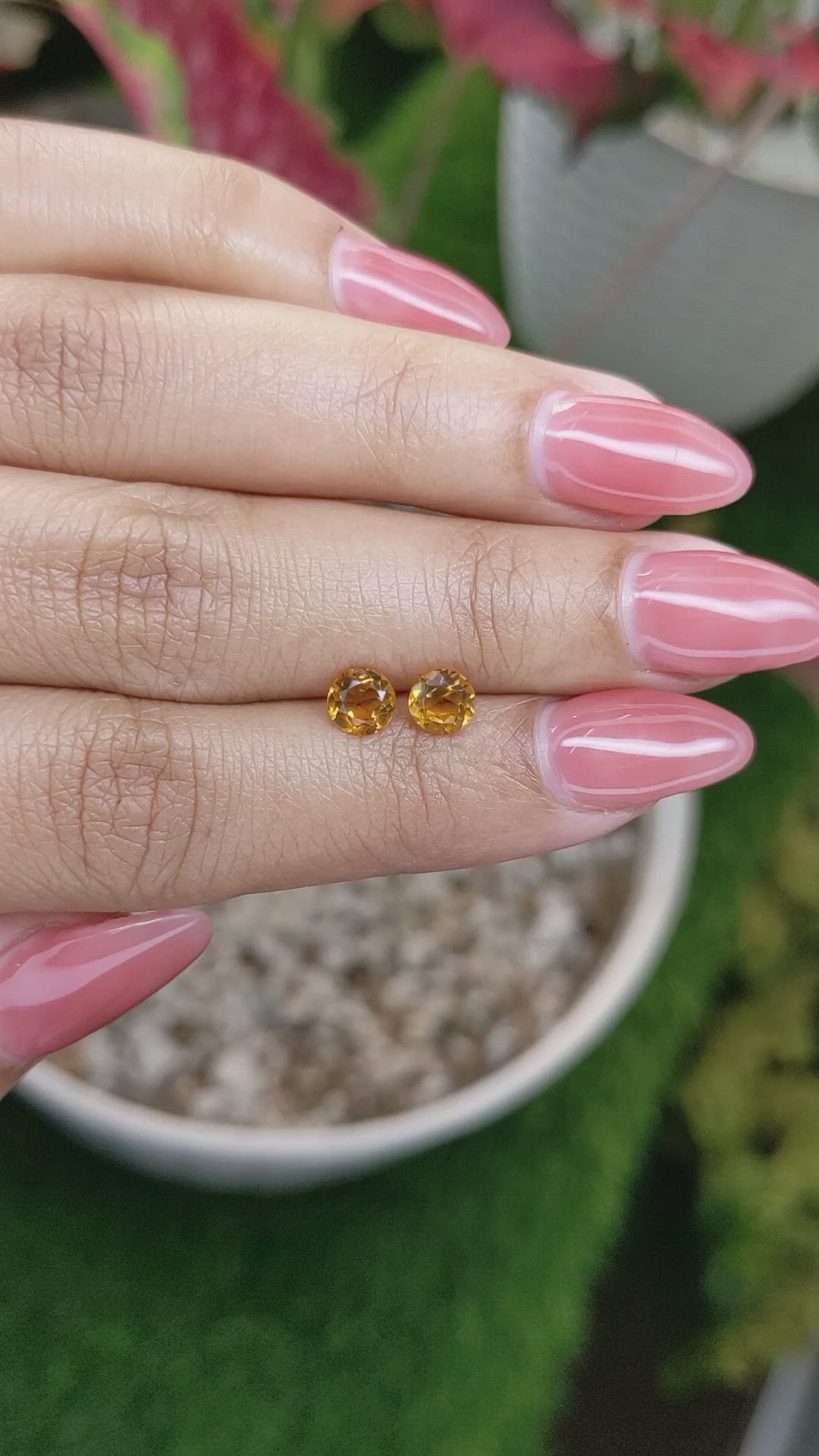 0.91&nbsp;Ct.Tw.Total Carat Weight Orangish Yellow Madeira Citrine Pair from Brazil Size Video