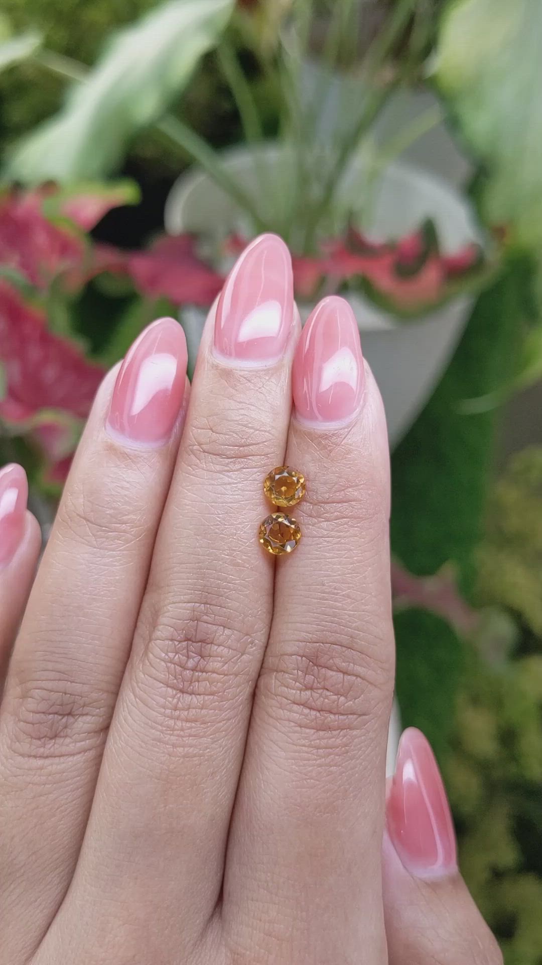 0.91&nbsp;Ct.Tw.Total Carat Weight Orangish Yellow Madeira Citrine Pair from Brazil Size Video