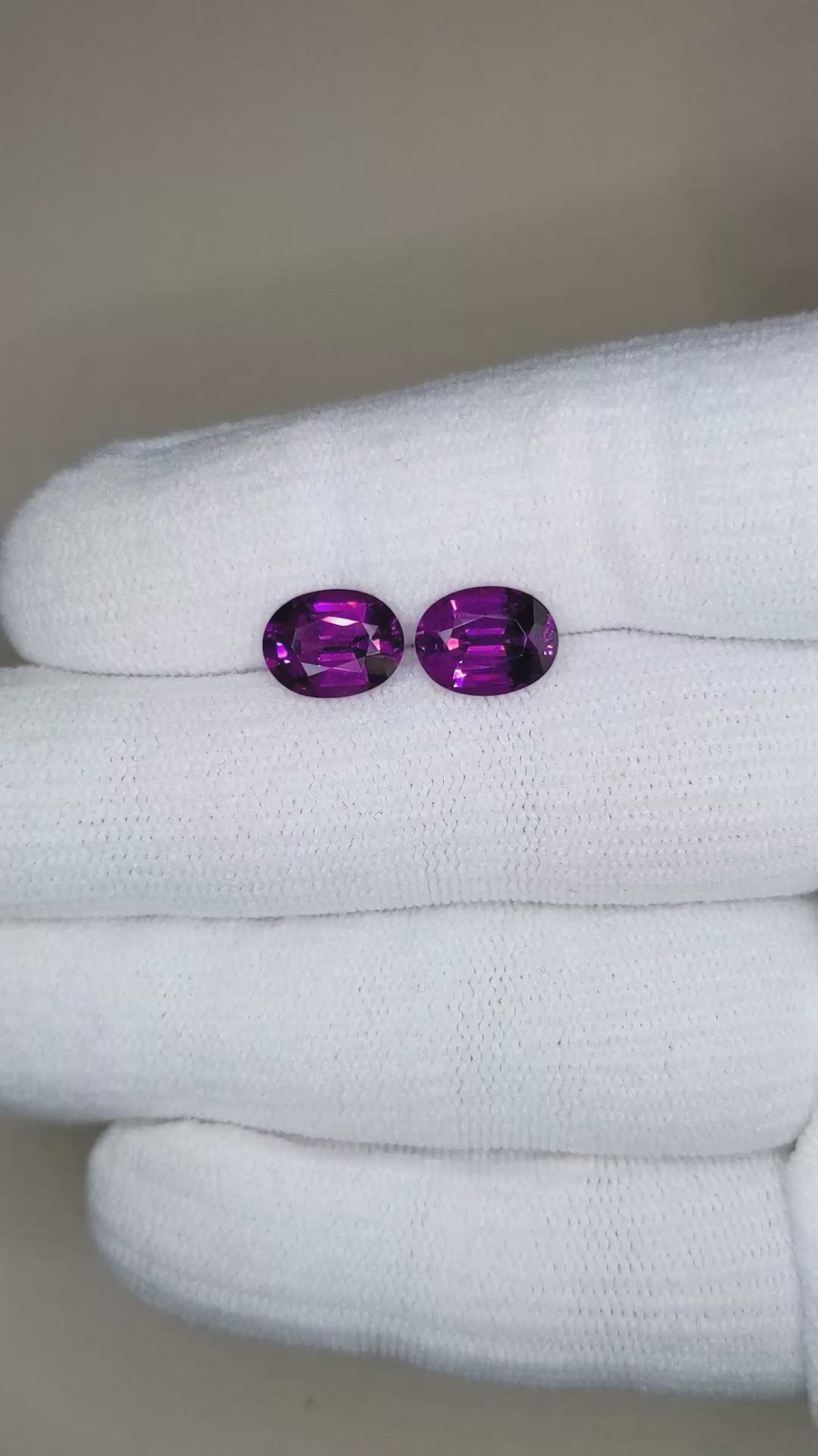 5.15&nbsp;Ct.Tw.Total Carat Weight Purple Garnet Pair from Mozambique Size Video