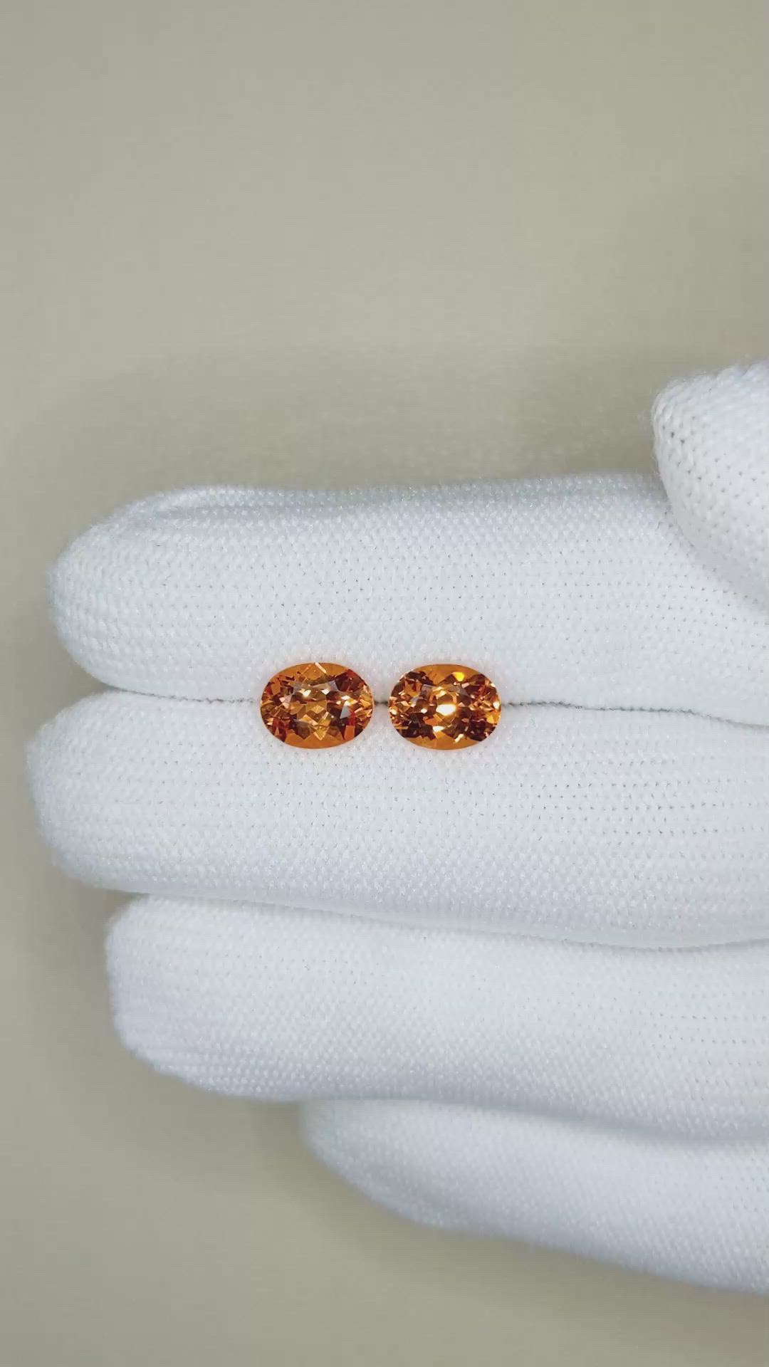 3.26&nbsp;Ct.Tw.Total Carat Weight Orange Spessartite Garnet Pair from Tanzania Size Video