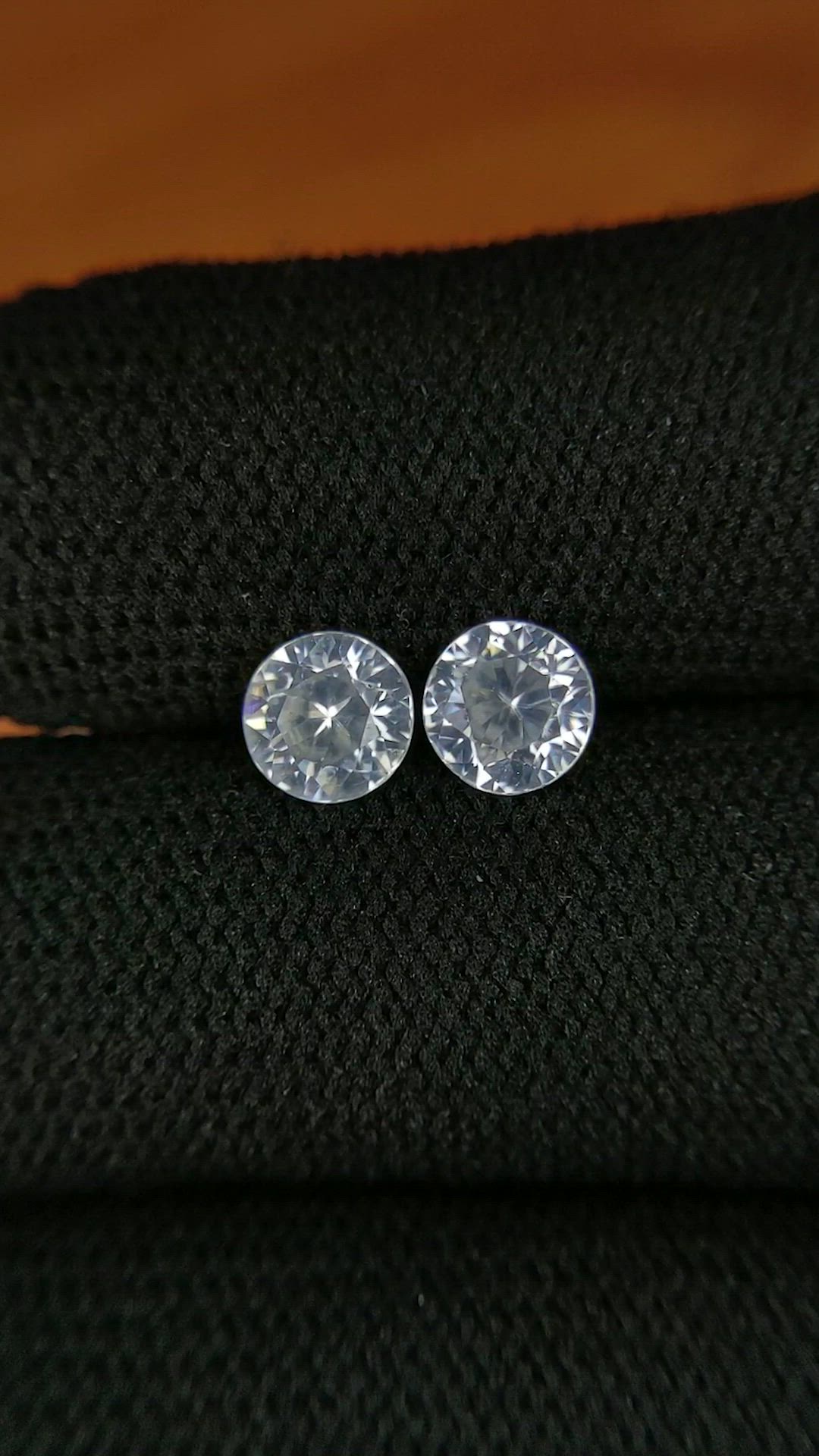 2.23&nbsp;Ct.Tw.Total Carat Weight White Zircon Pair from Ceylon (Sri Lanka) Size Video
