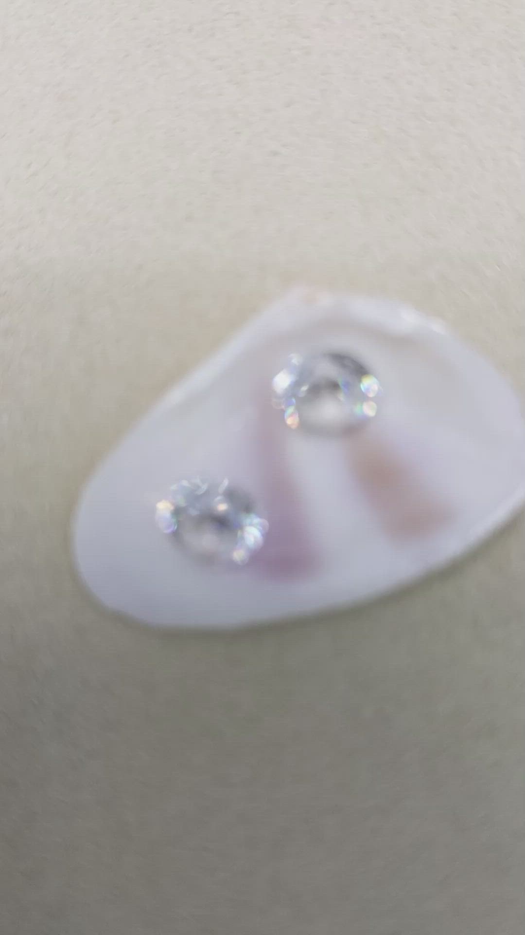 2.49&nbsp;Ct.Tw.Total Carat Weight White Zircon Pair from Ceylon (Sri Lanka) Size Video