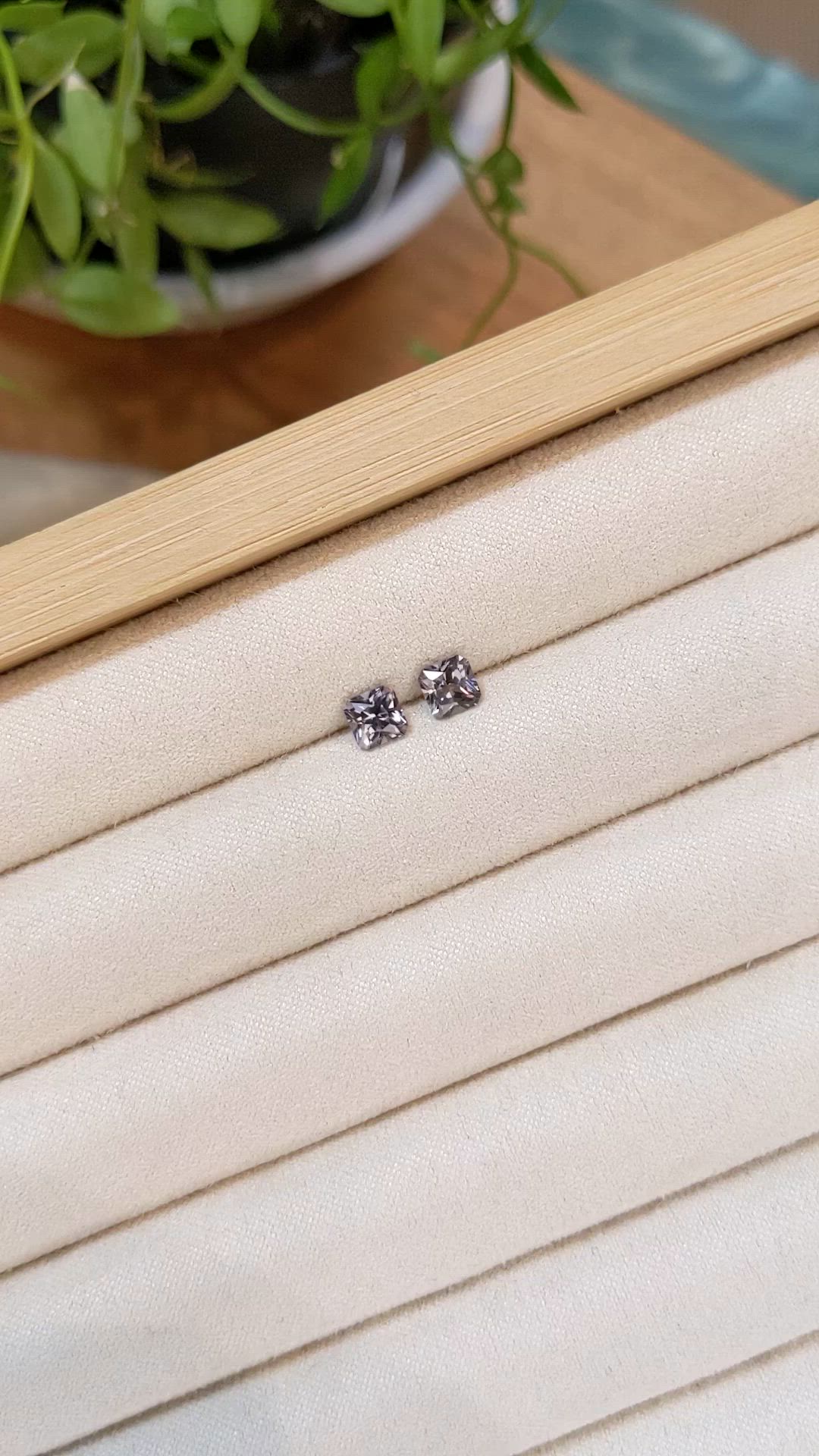 1.16&nbsp;Ct.Tw.Total Carat Weight Purplish Grey Spinel Pair from Ceylon (Sri Lanka) Size Video