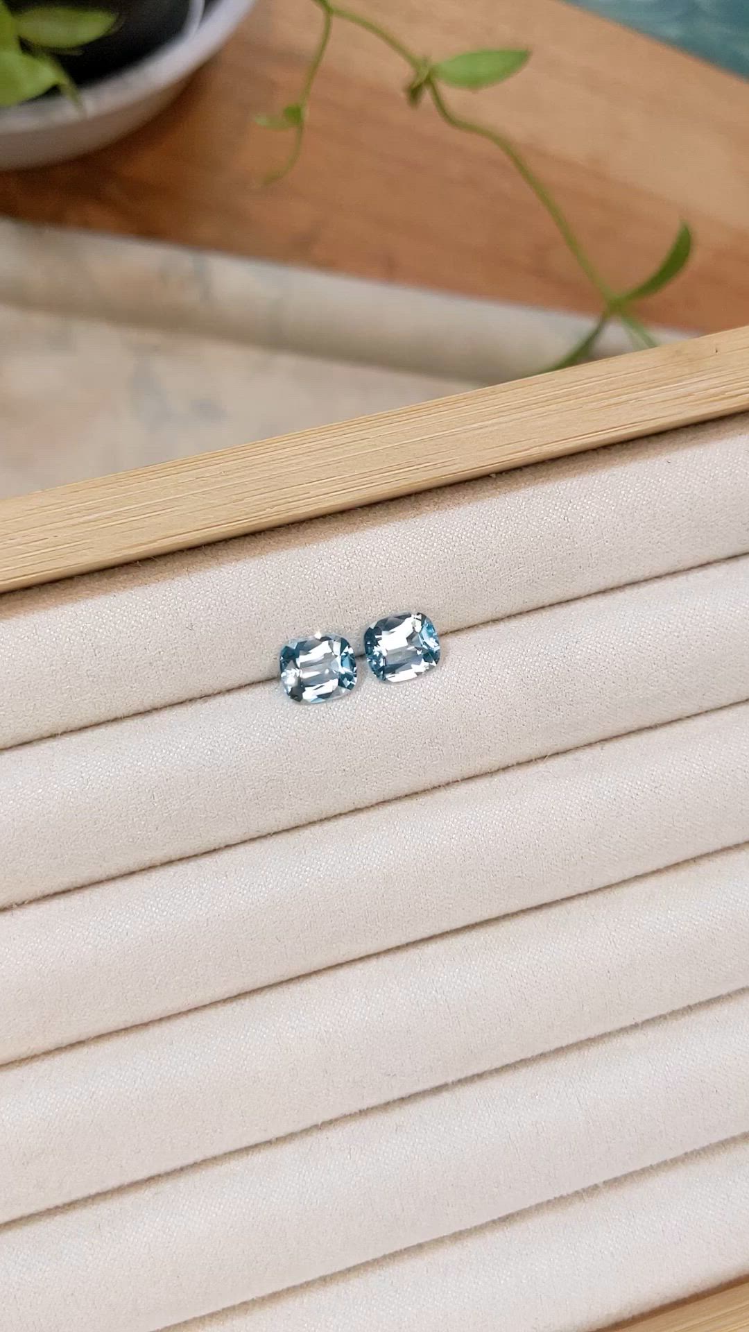 2.59&nbsp;Ct.Tw.Total Carat Weight Greenish Blue Aquamarine Pair from Mozambique Size Video