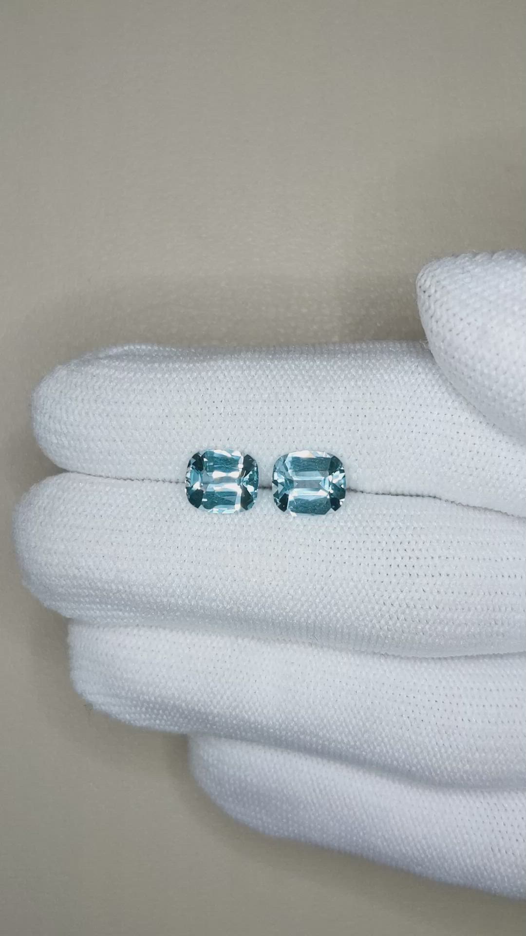 2.59&nbsp;Ct.Tw.Total Carat Weight Greenish Blue Aquamarine Pair from Mozambique Size Video