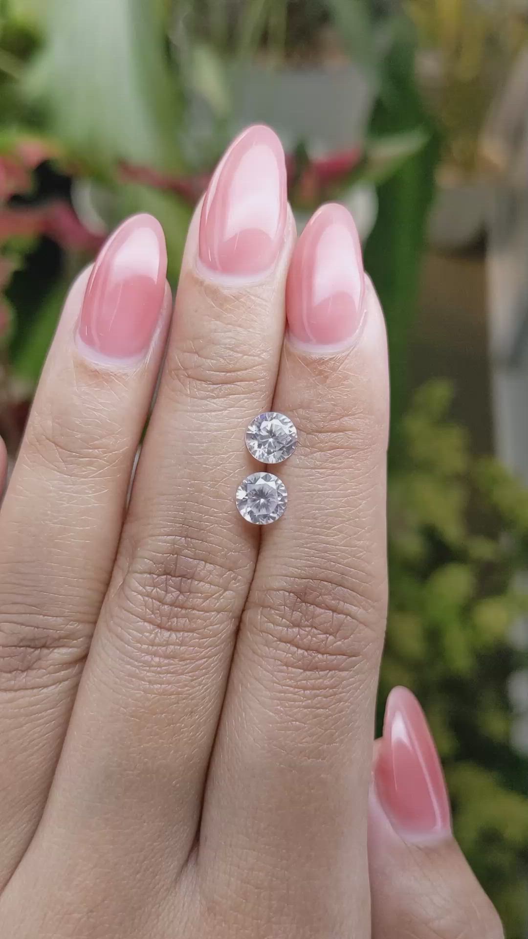 2.36&nbsp;Ct.Tw.Total Carat Weight White Zircon Pair from Ceylon (Sri Lanka) Size Video