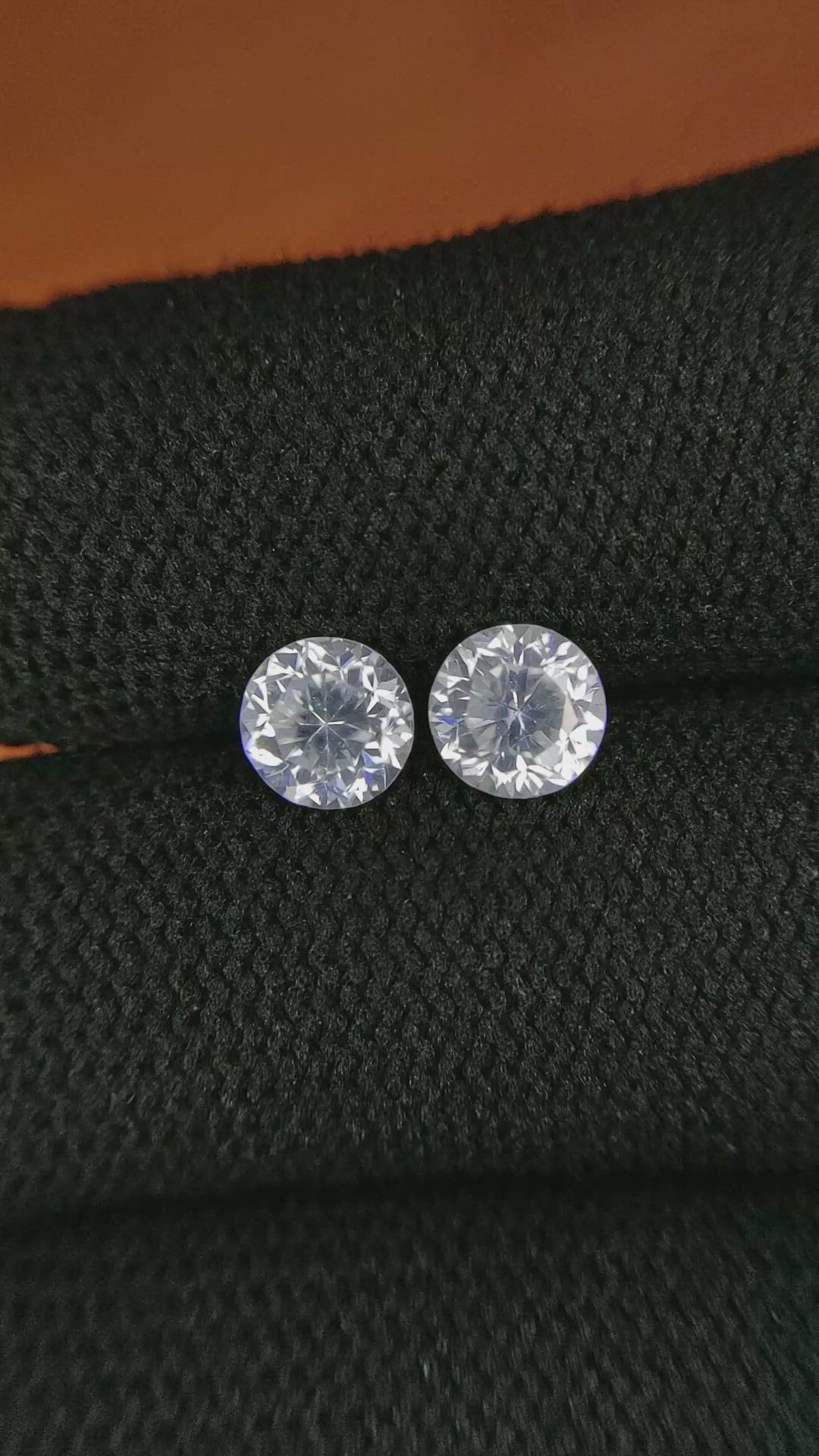 2.38&nbsp;Ct.Tw.Total Carat Weight White Zircon Pair from Ceylon (Sri Lanka) Size Video