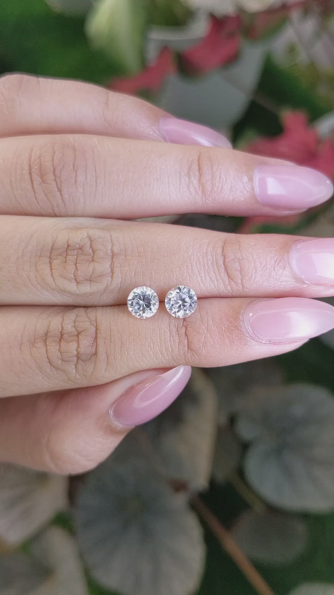2.27&nbsp;Ct.Tw.Total Carat Weight White Zircon Pair from Ceylon (Sri Lanka) Size Video