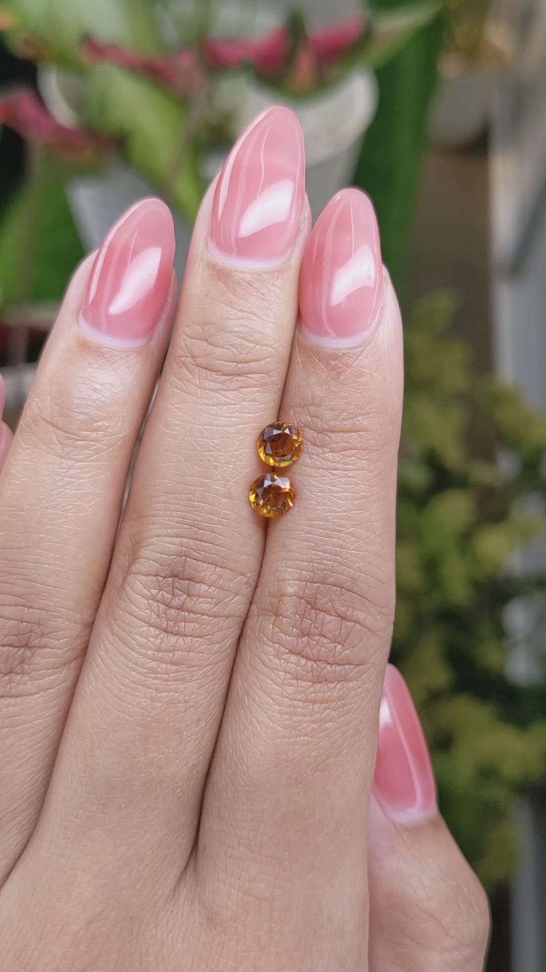 0.90&nbsp;Ct.Tw.Total Carat Weight Yellowish Orange Madeira Citrine Pair from Brazil Size Video