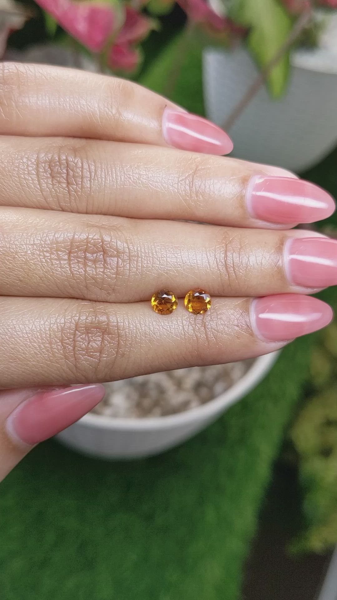 0.86&nbsp;Ct.Tw.Total Carat Weight Yellowish Orange Madeira Citrine Pair from Brazil Size Video