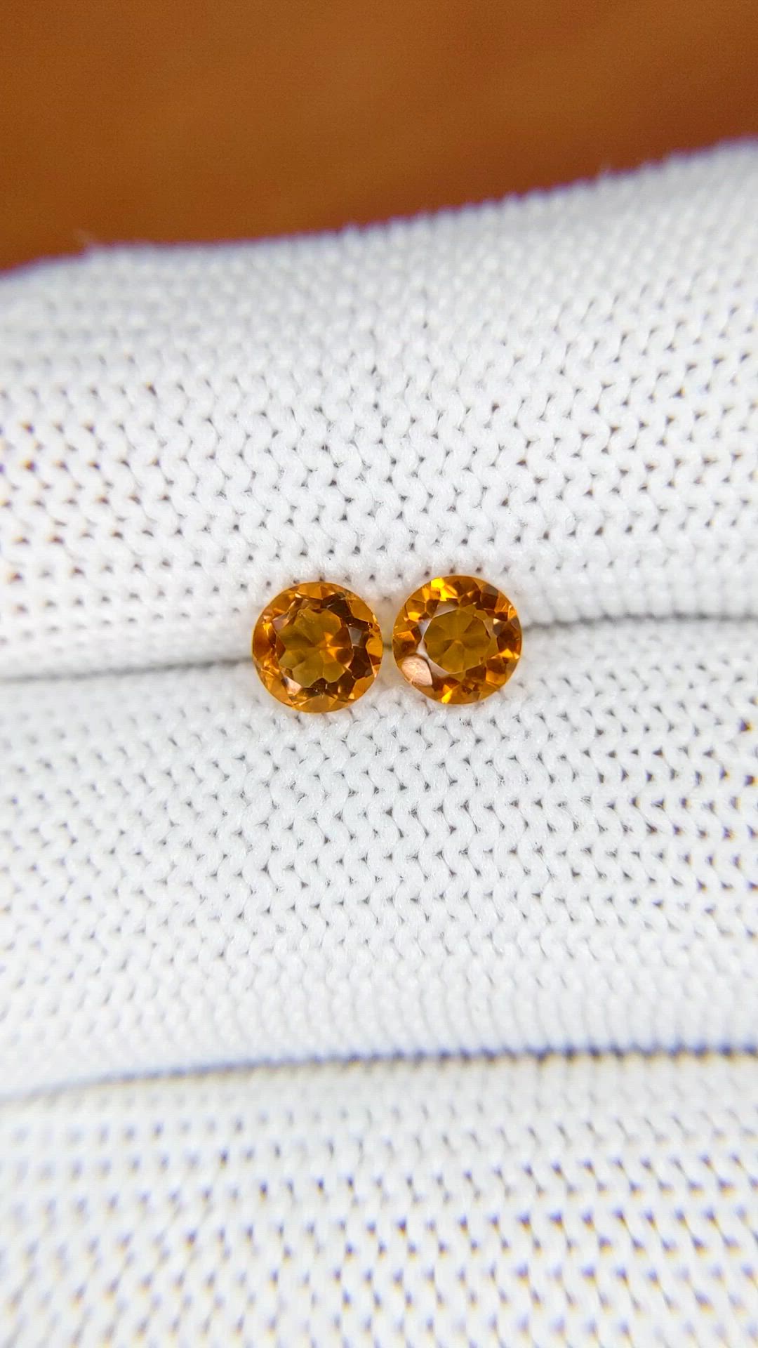 0.88&nbsp;Ct.Tw.Total Carat Weight Orange Madeira Citrine Pair from Brazil Size Video