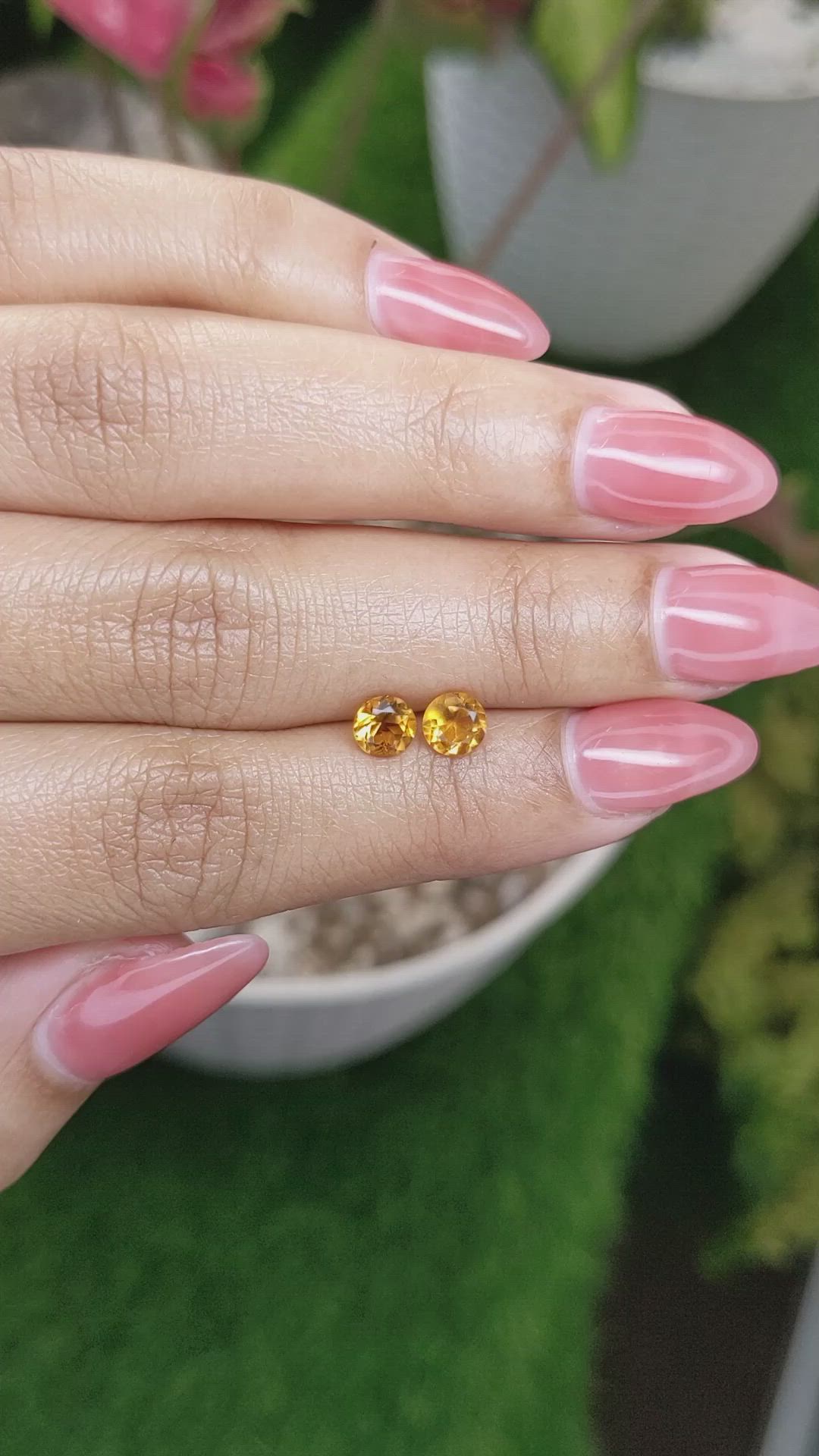 0.94&nbsp;Ct.Tw.Total Carat Weight Yellowish Orange Madeira Citrine Pair from Brazil Size Video
