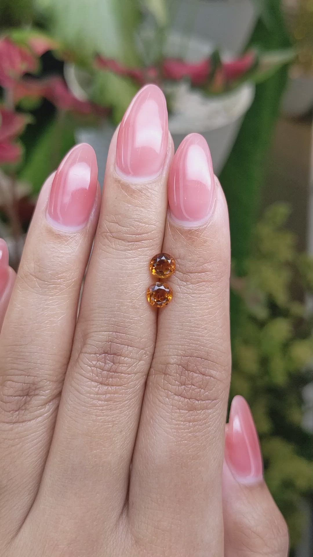 0.92&nbsp;Ct.Tw.Total Carat Weight Madeira Citrine Pair from Brazil Size Video