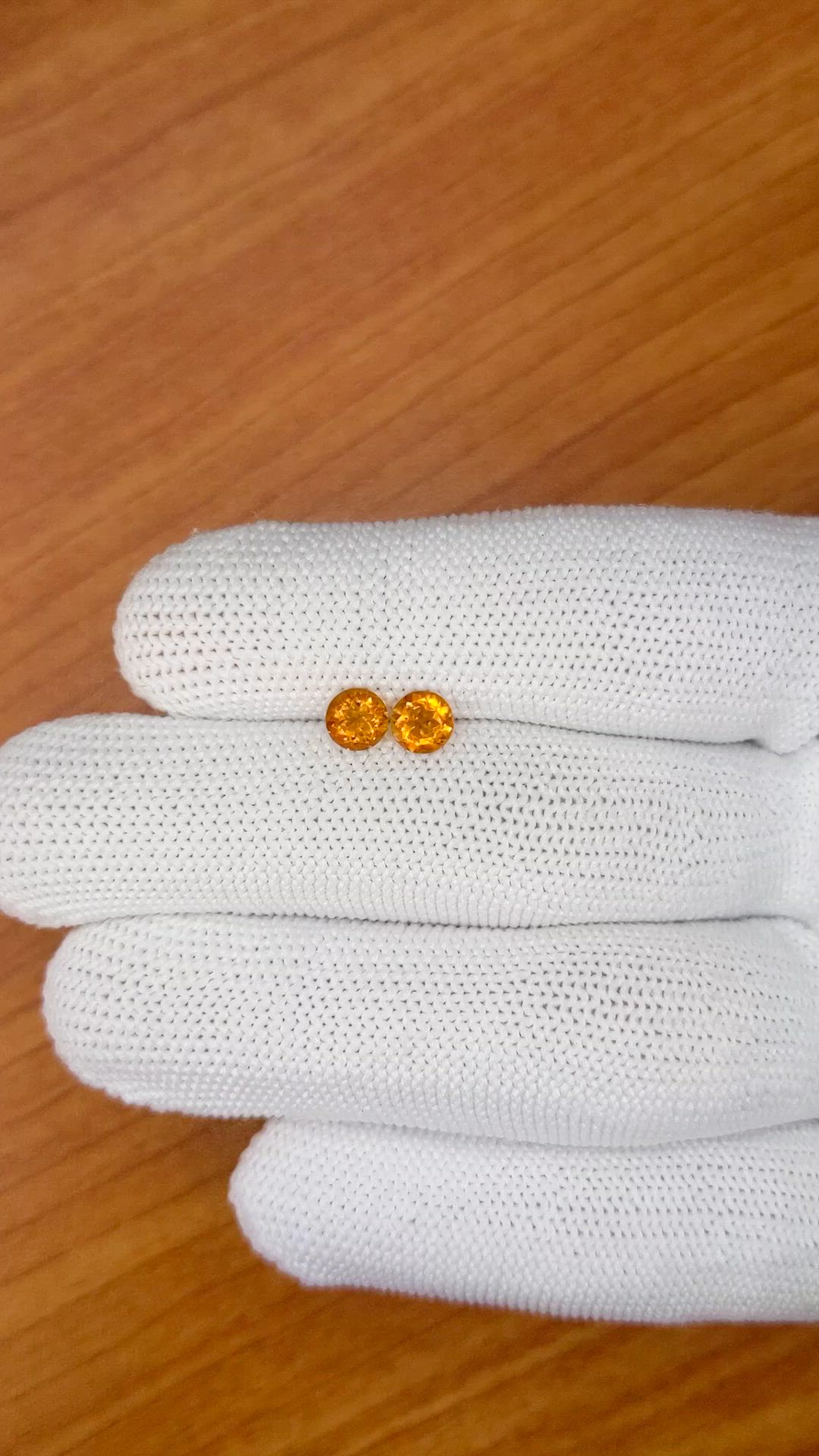 0.92&nbsp;Ct.Tw.Total Carat Weight Madeira Citrine Pair from Brazil Size Video