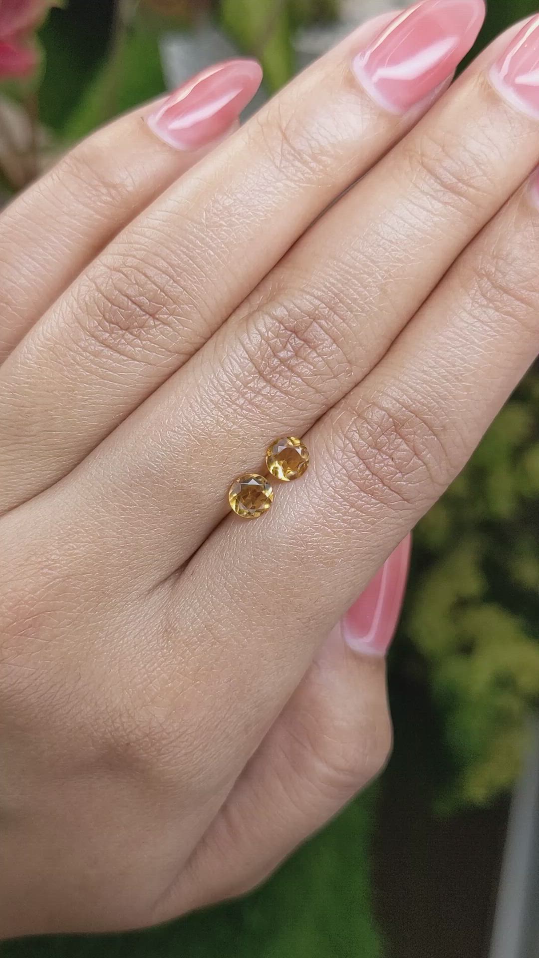 0.74&nbsp;Ct.Tw.Total Carat Weight Yellow Madeira Citrine Pair from Brazil Size Video