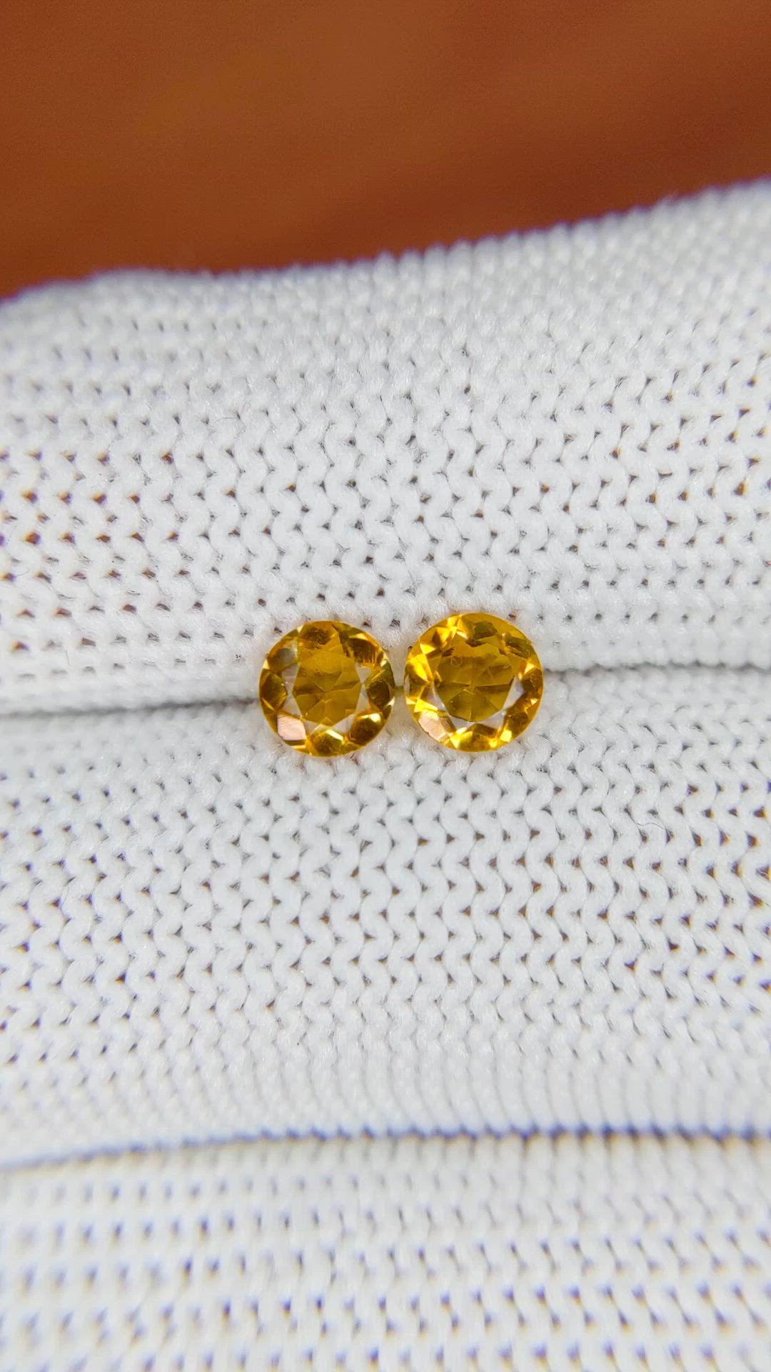 0.74&nbsp;Ct.Tw.Total Carat Weight Yellow Madeira Citrine Pair from Brazil Size Video