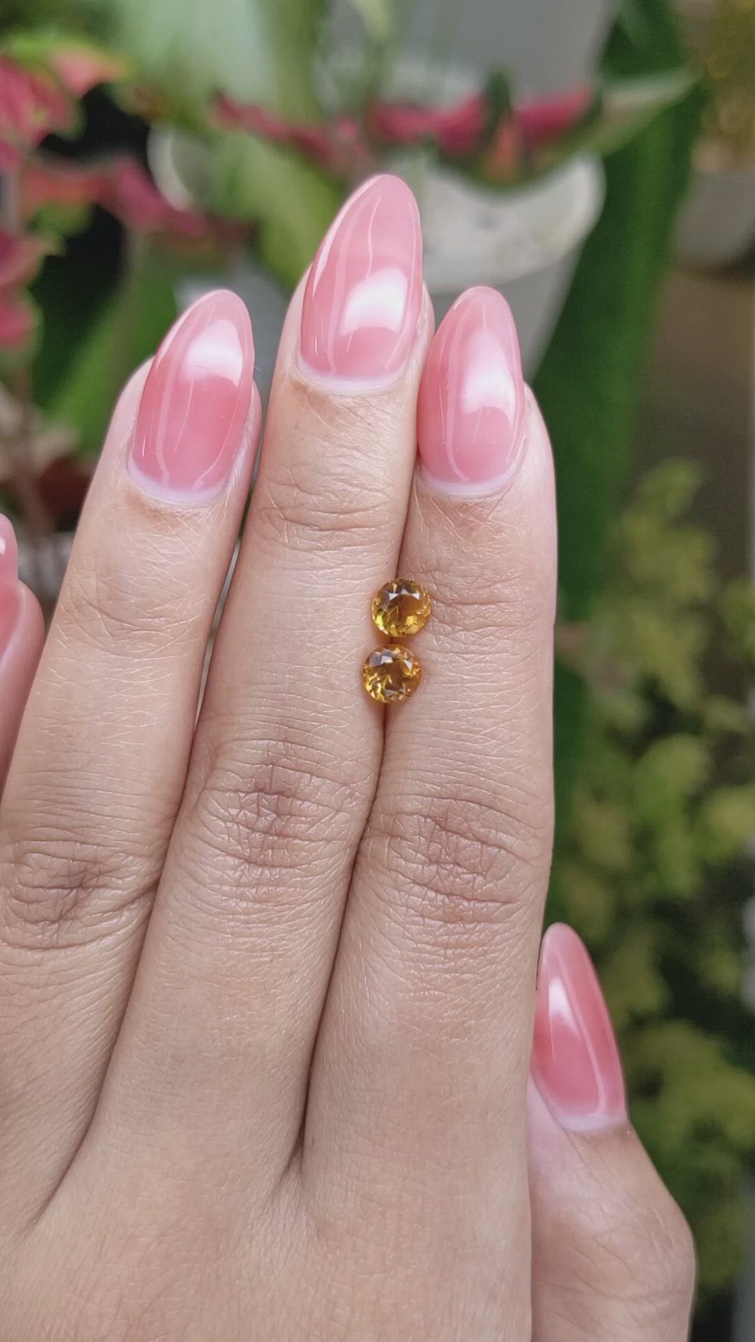0.96&nbsp;Ct.Tw.Total Carat Weight Yellowish Orange Madeira Citrine Pair from Brazil Size Video